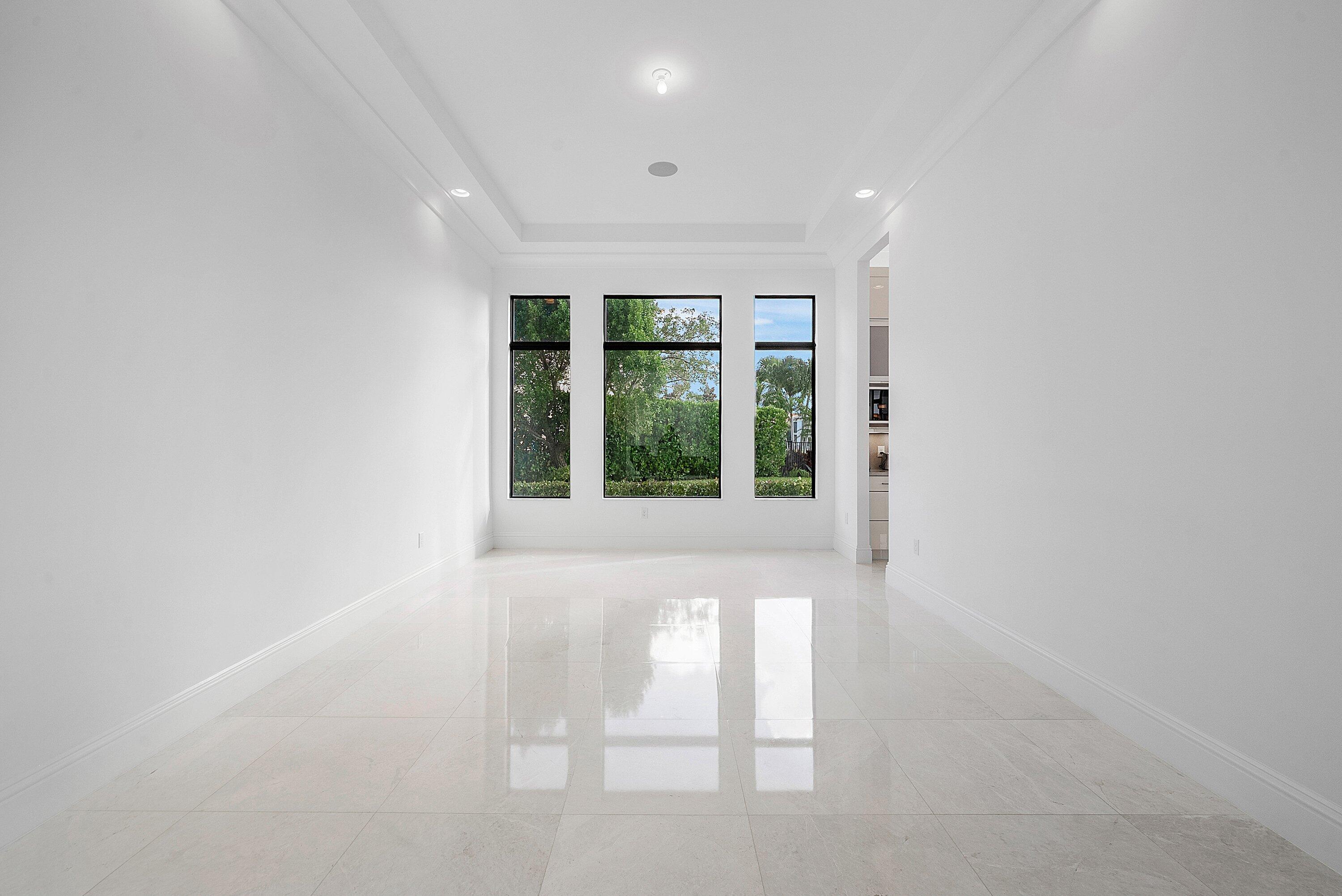 16526 Fleur De Lis Way Property Photo 15