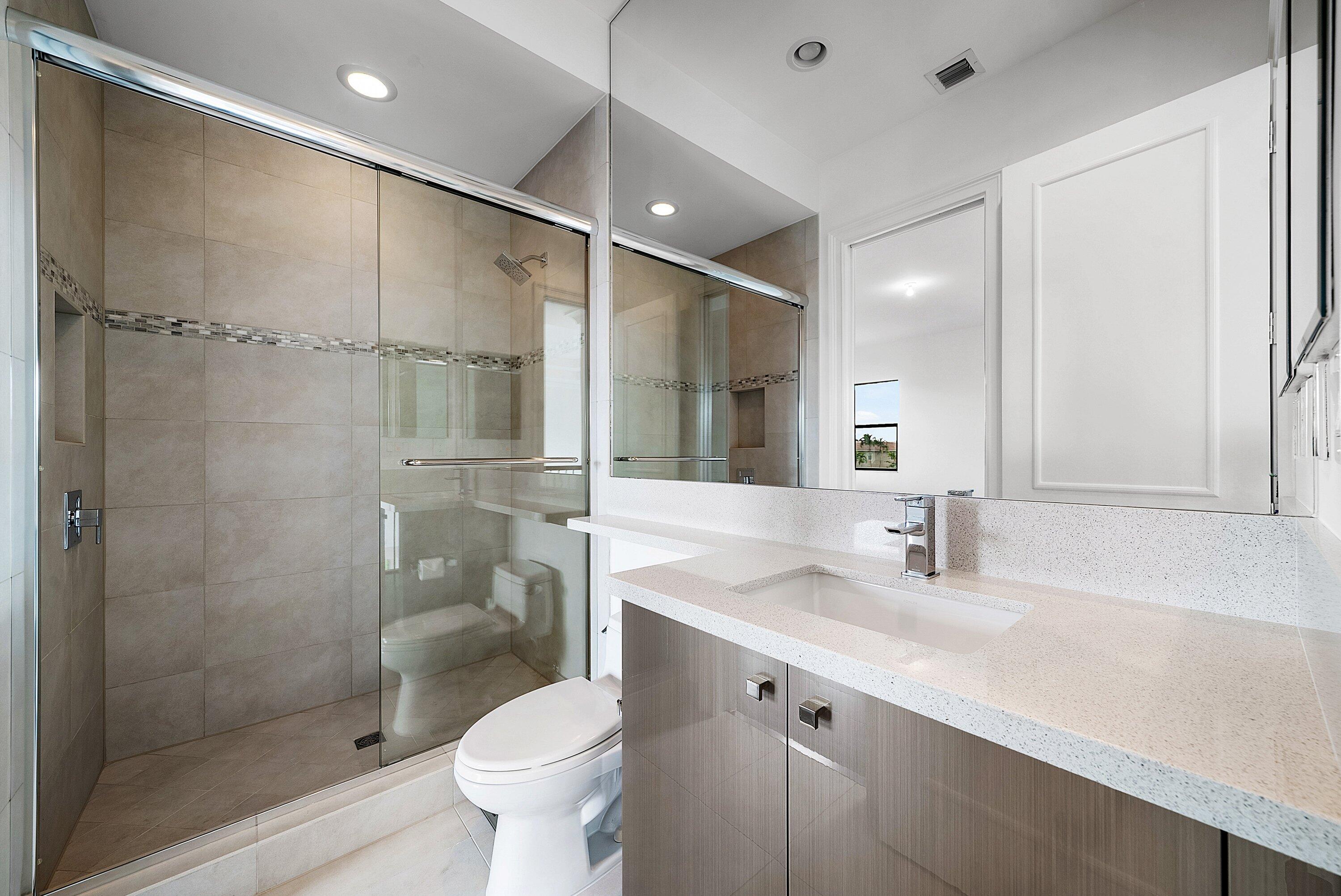 16526 Fleur De Lis Way Property Photo 37