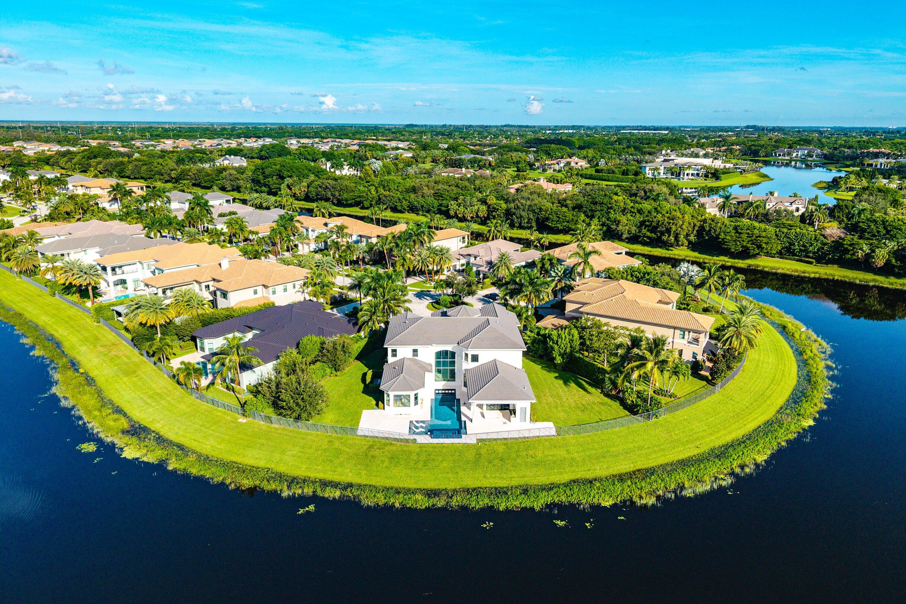 16526 Fleur De Lis Way Property Photo 48
