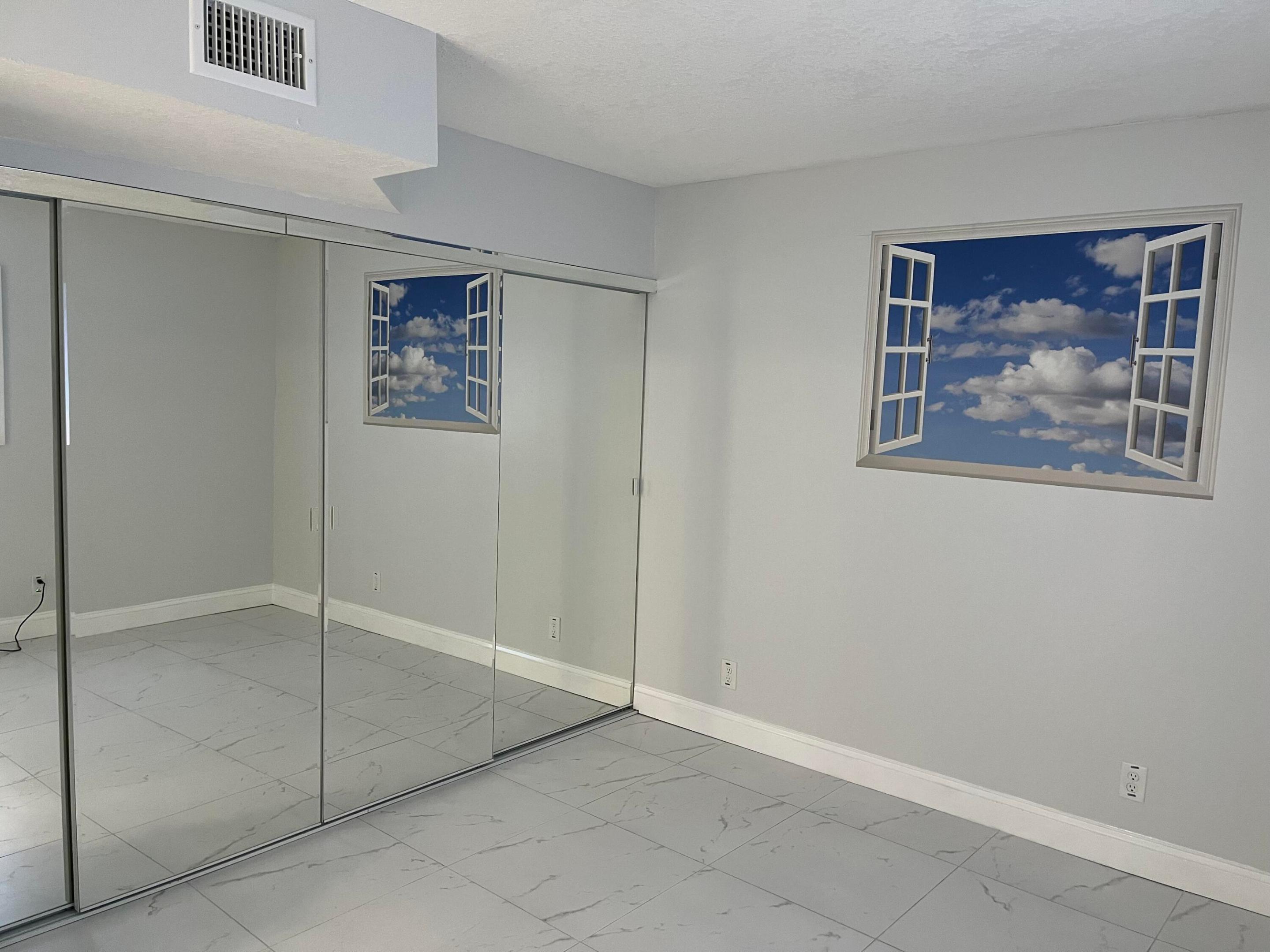 2830 Somerset Drive 211n Property Photo 14