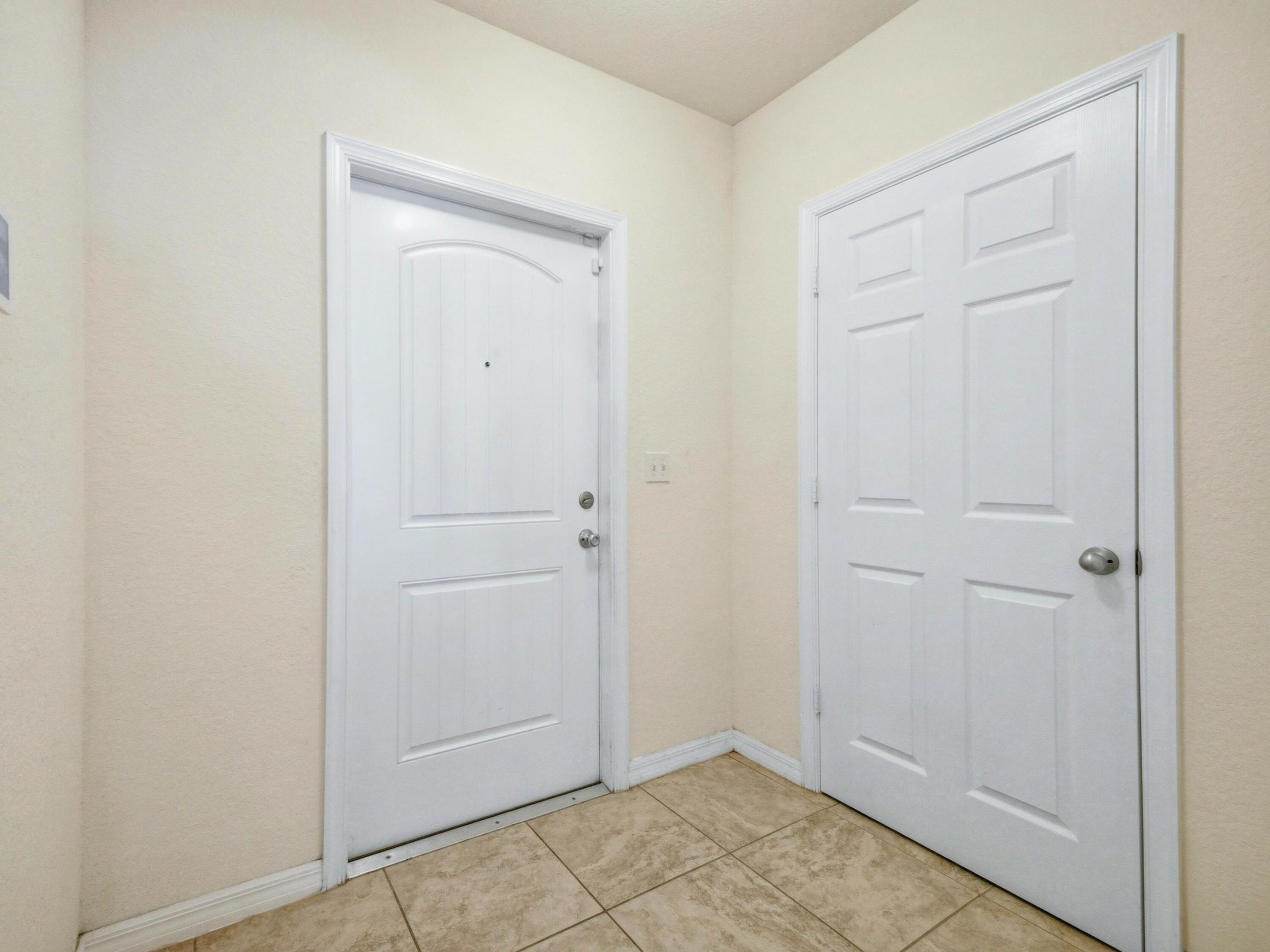 113 Se 3rd Avenue Property Photo 8