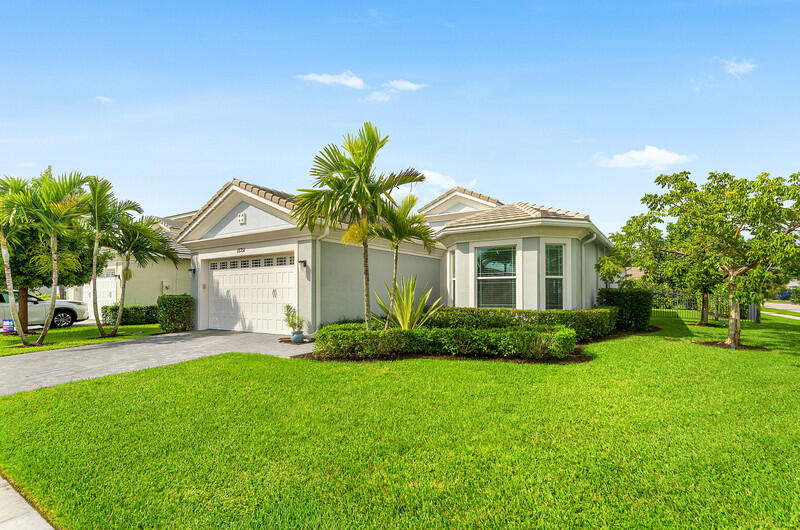 15751 Hummingbird Lane Property Photo 1