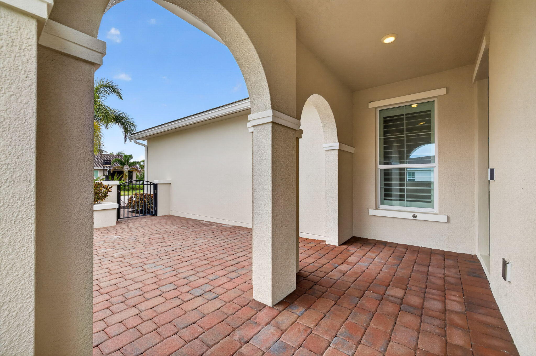 9907 Sw Trumpet Tree Circle Property Photo 7