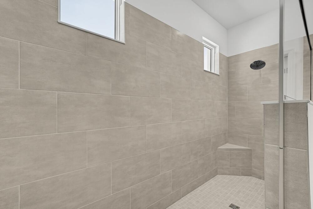 609 Se Ranch Oak Circle Property Photo 4