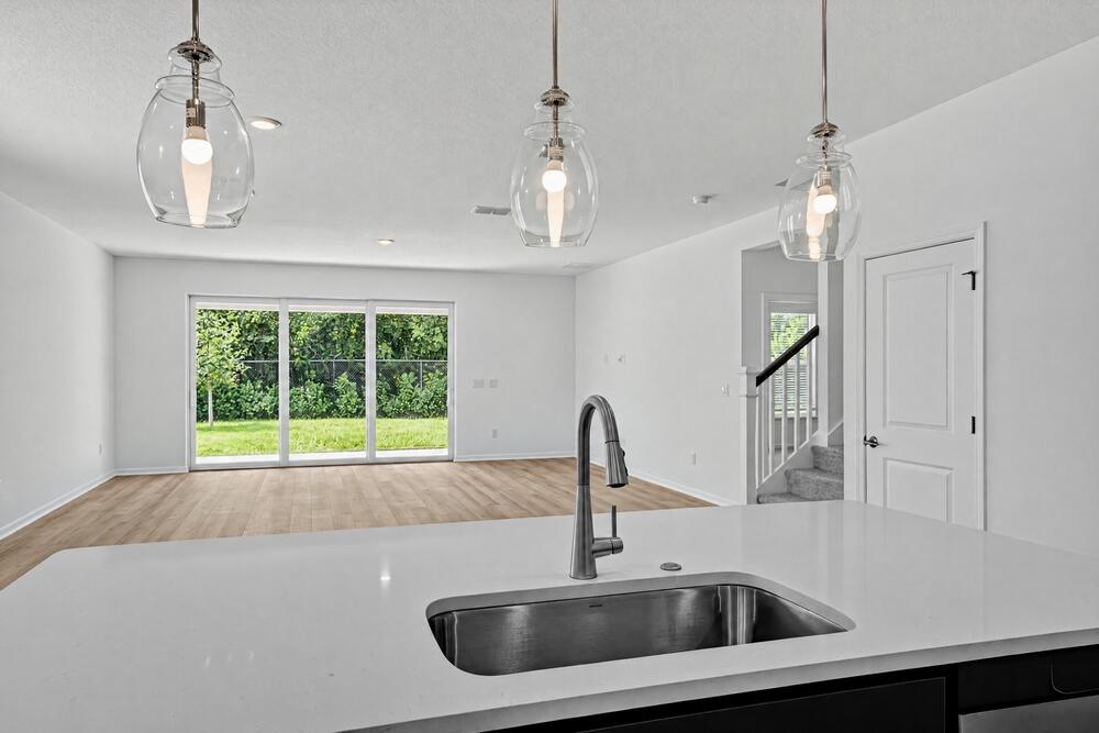 609 Se Ranch Oak Circle Property Photo 8