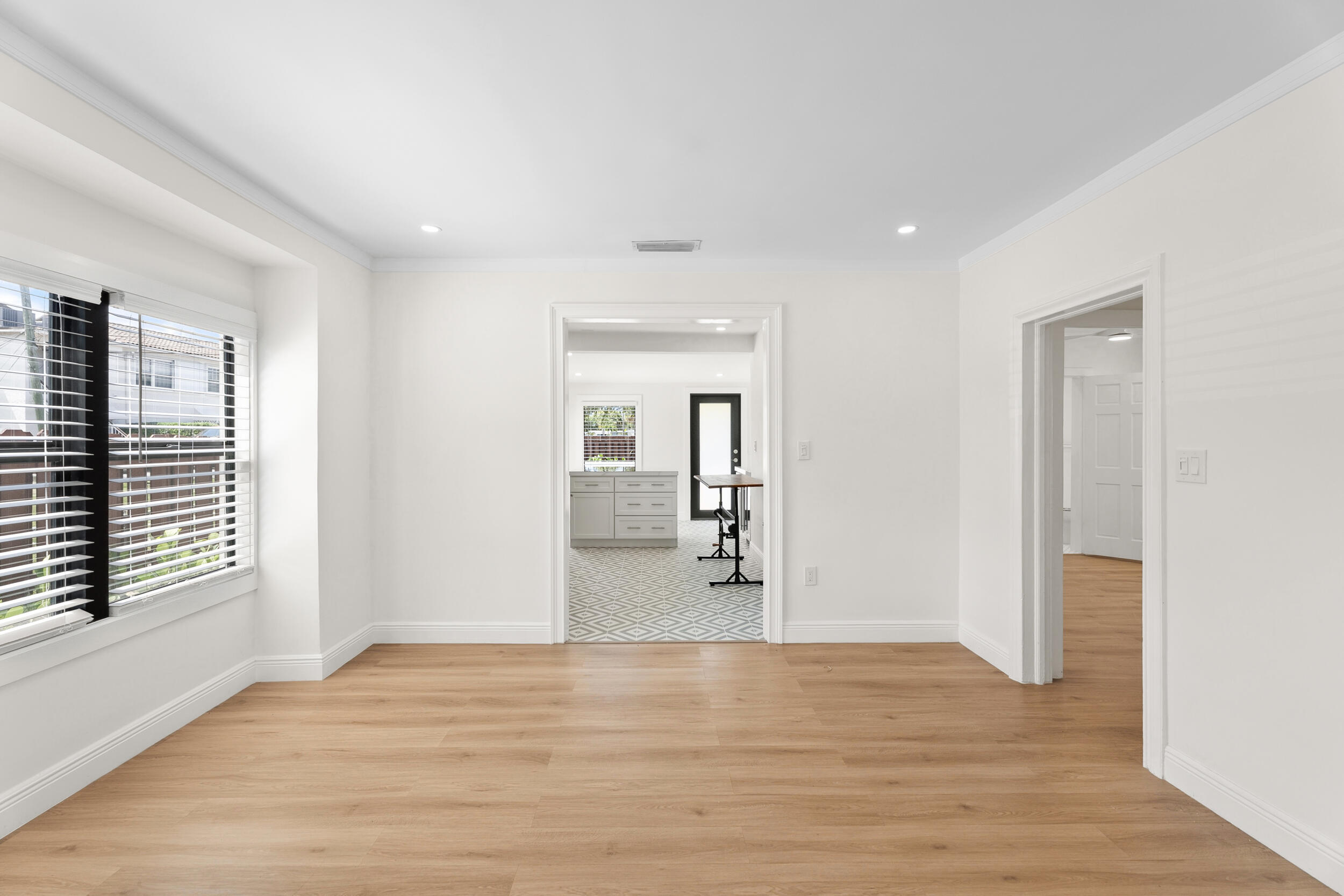 517 55th Street Property Photo 14
