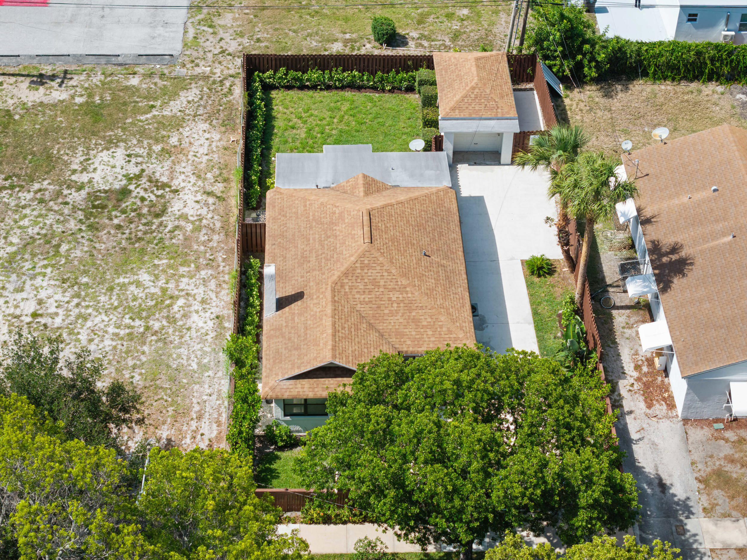 517 55th Street Property Photo 31