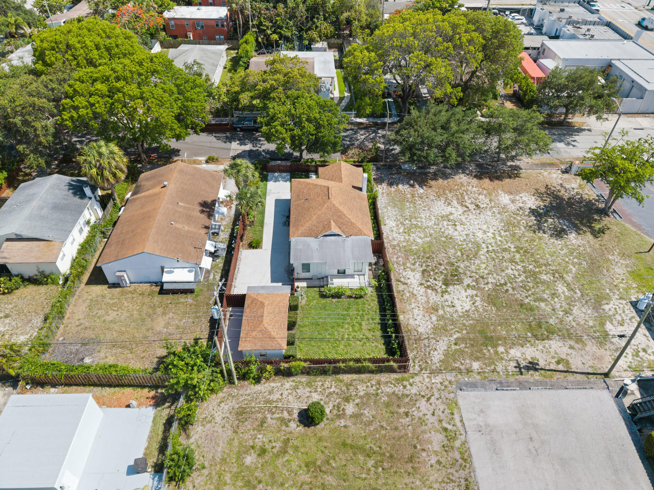 517 55th Street Property Photo 33