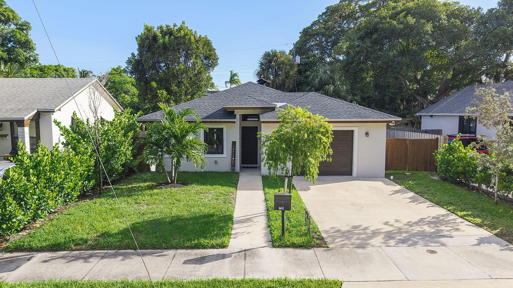 730 47th Street Property Photo 1