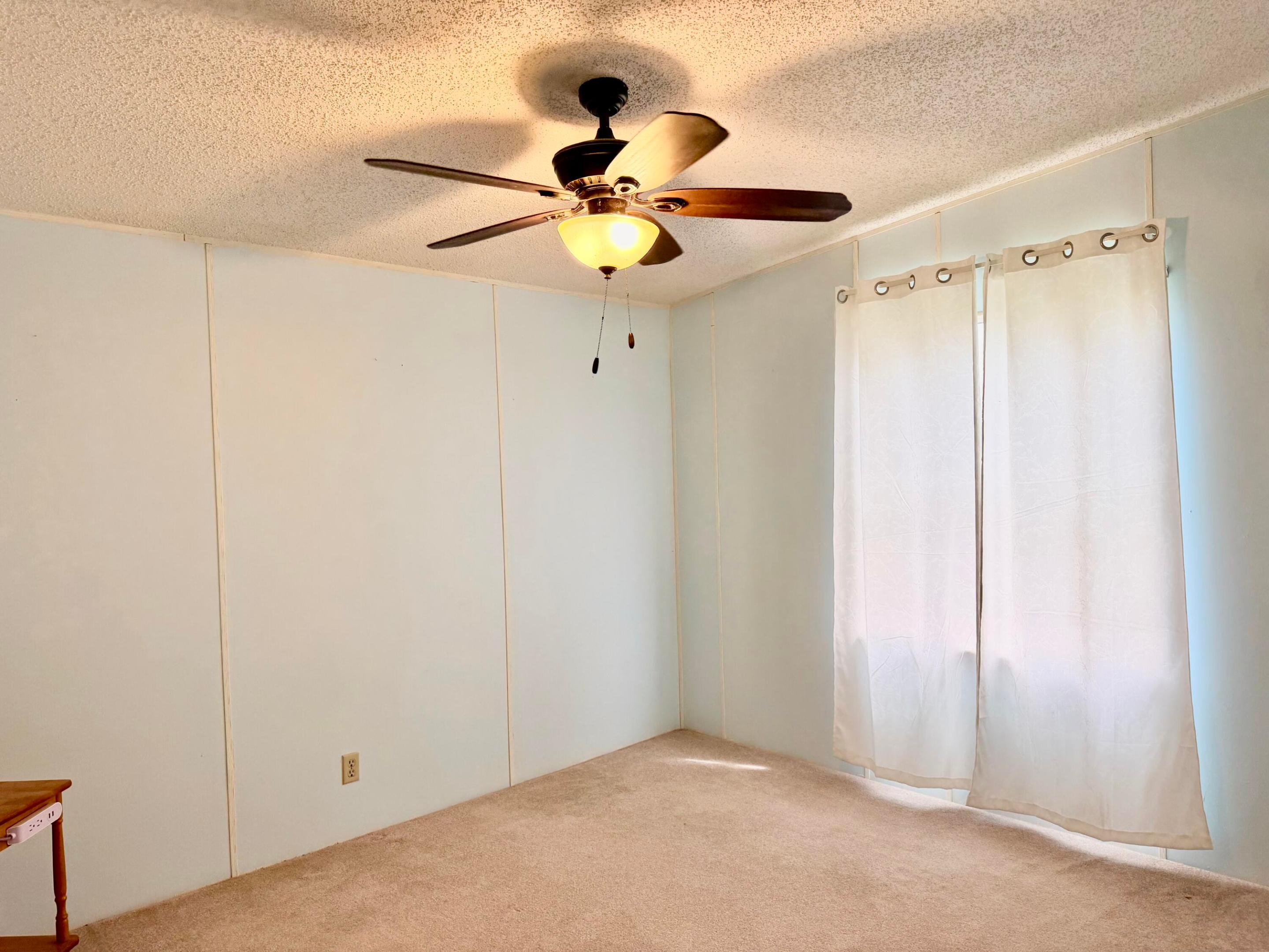 407 Ne 8th Avenue Property Photo 16
