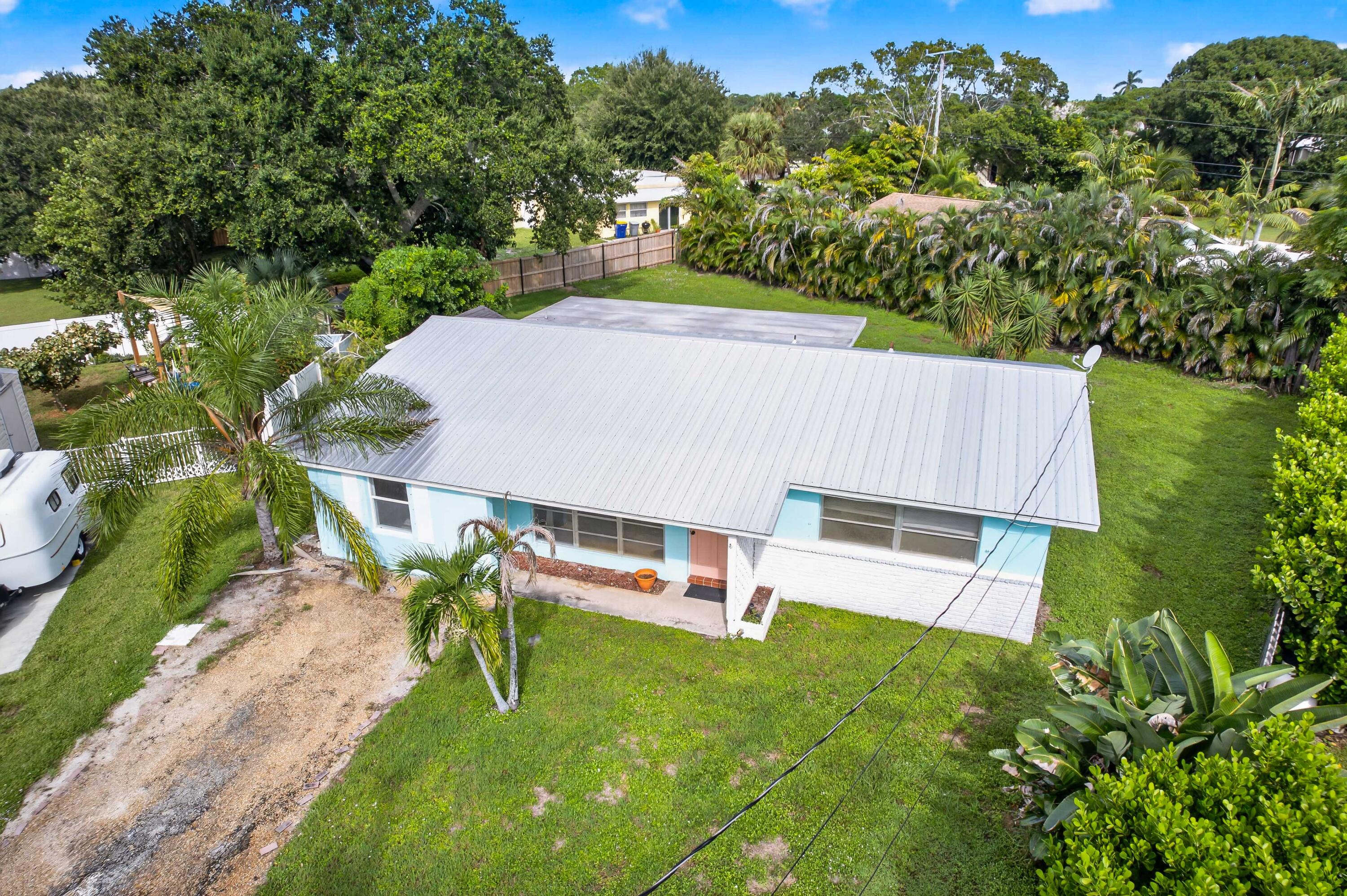 1053 Nw Terrace Road Property Photo 4