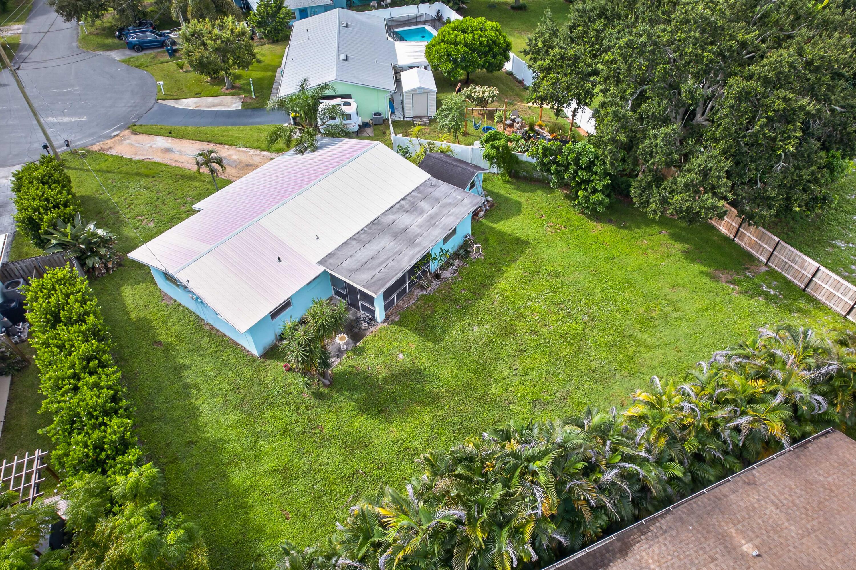 1053 Nw Terrace Road Property Photo 5