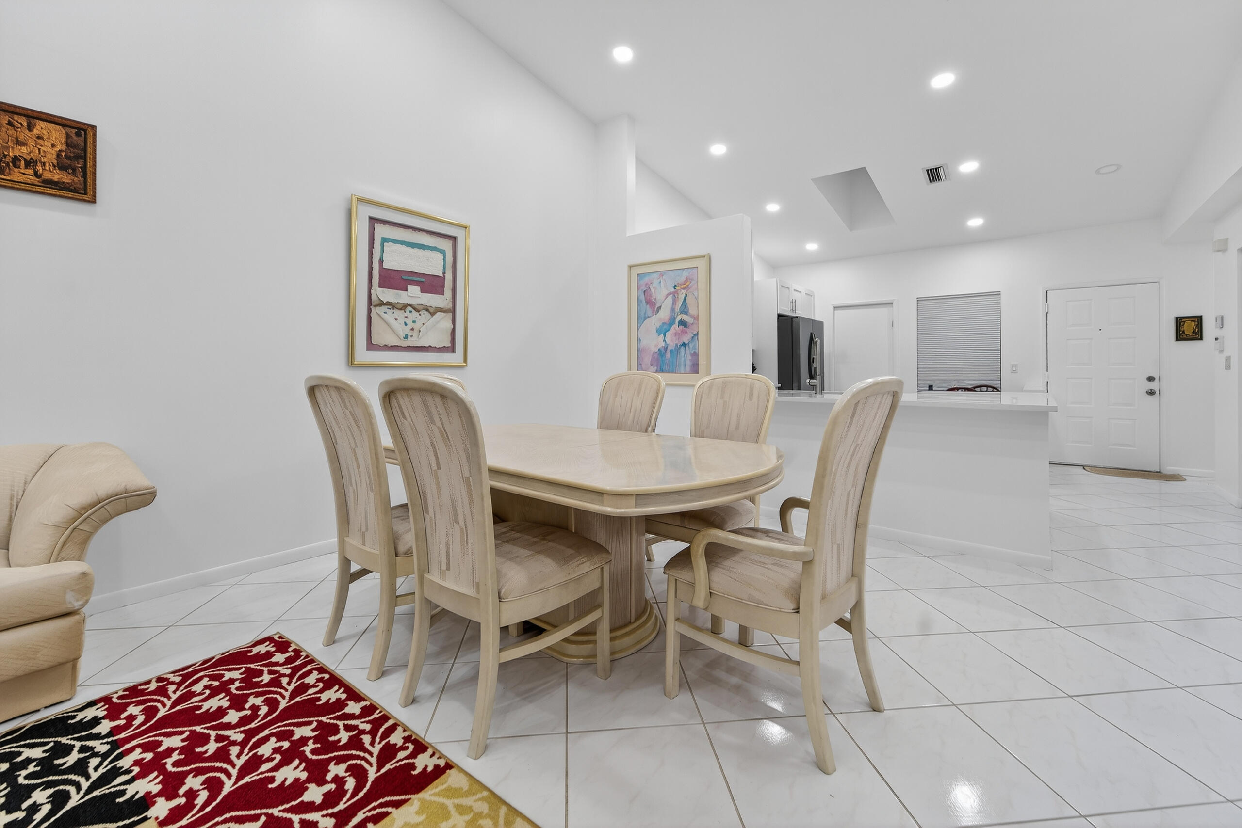 6147 Waldwick Circle Property Photo 4