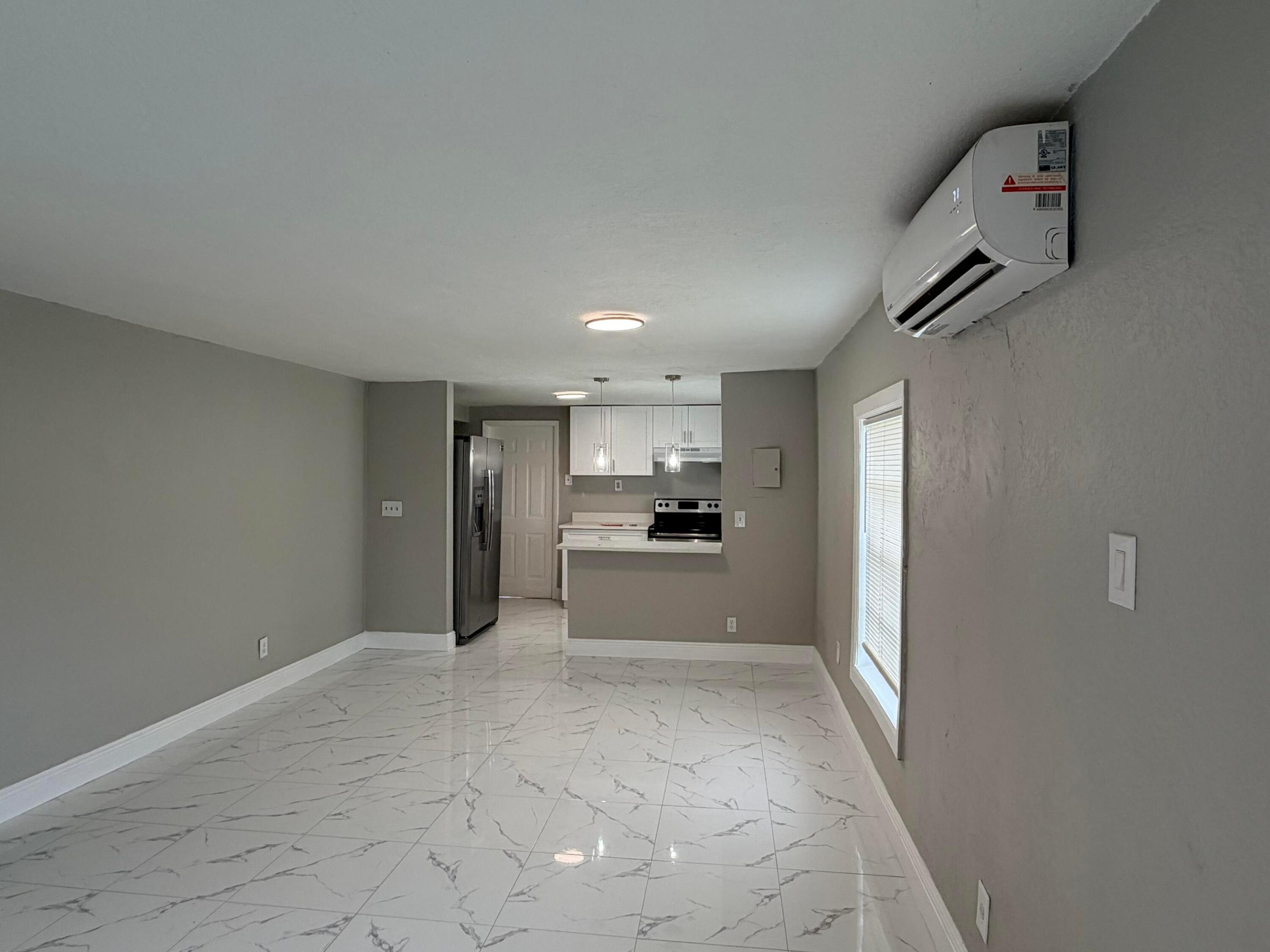 605 Nw 9th Avenue Property Photo 1