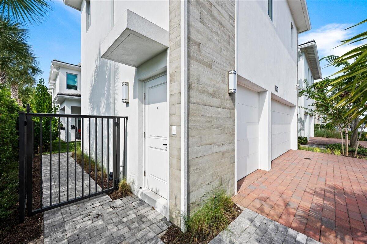 13100 Alton Road Property Photo 5