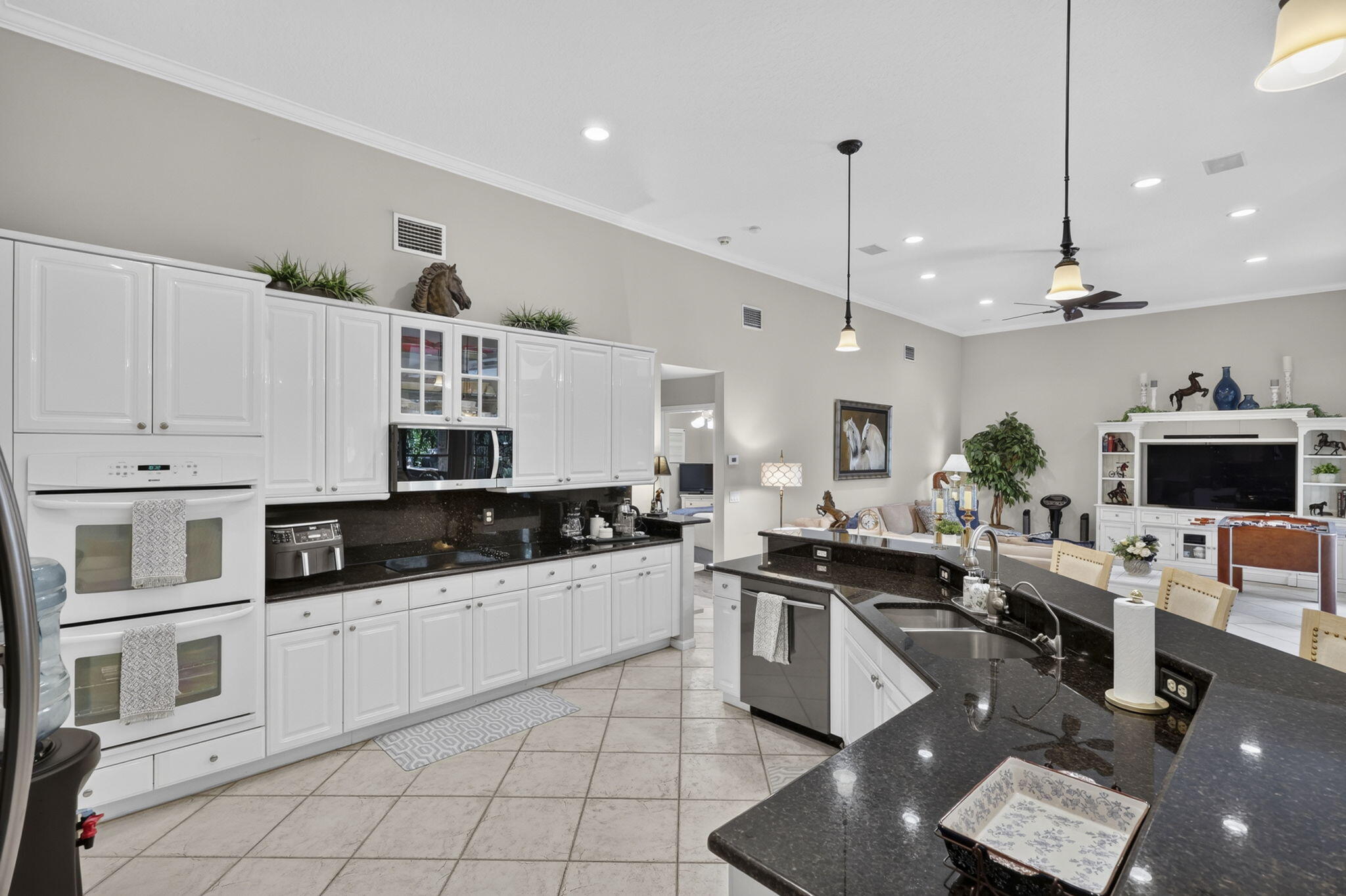 15691 Cedar Grove Lane Property Photo 8