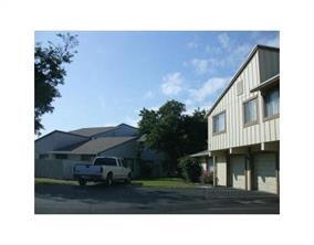 2221 NW 56TH Avenue 2-C Property Photo 1