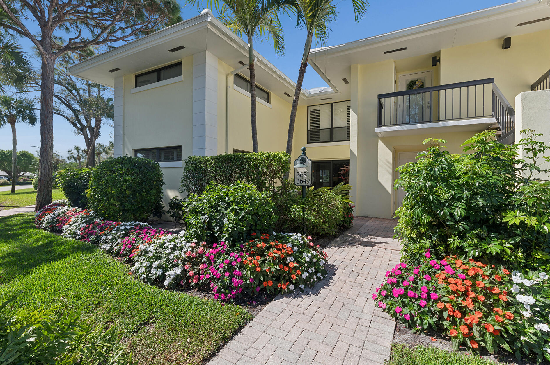 3649 Quail Ridge Drive N Property Photo 1