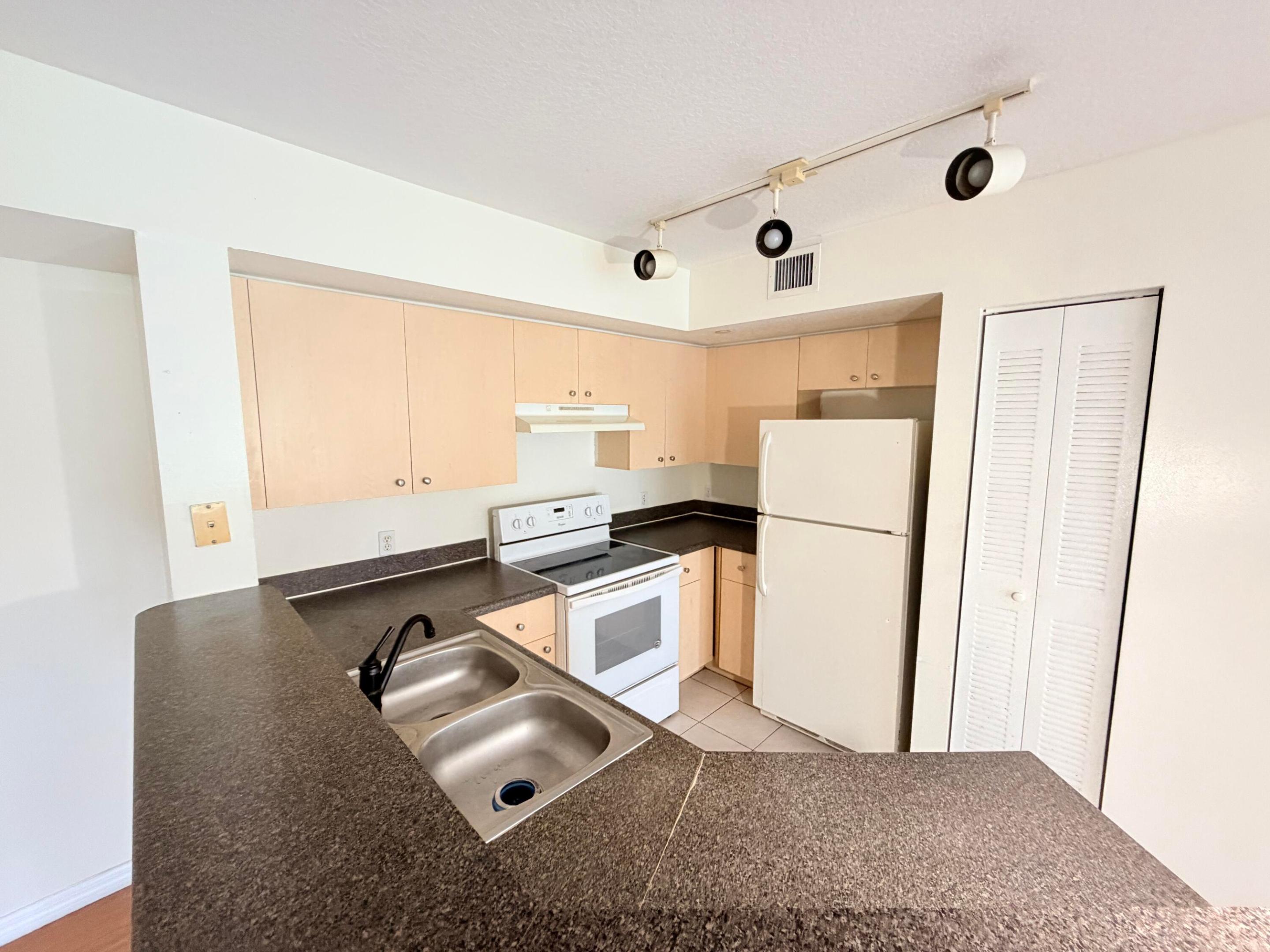 4131 San Marino Boulevard 108 Property Photo 1