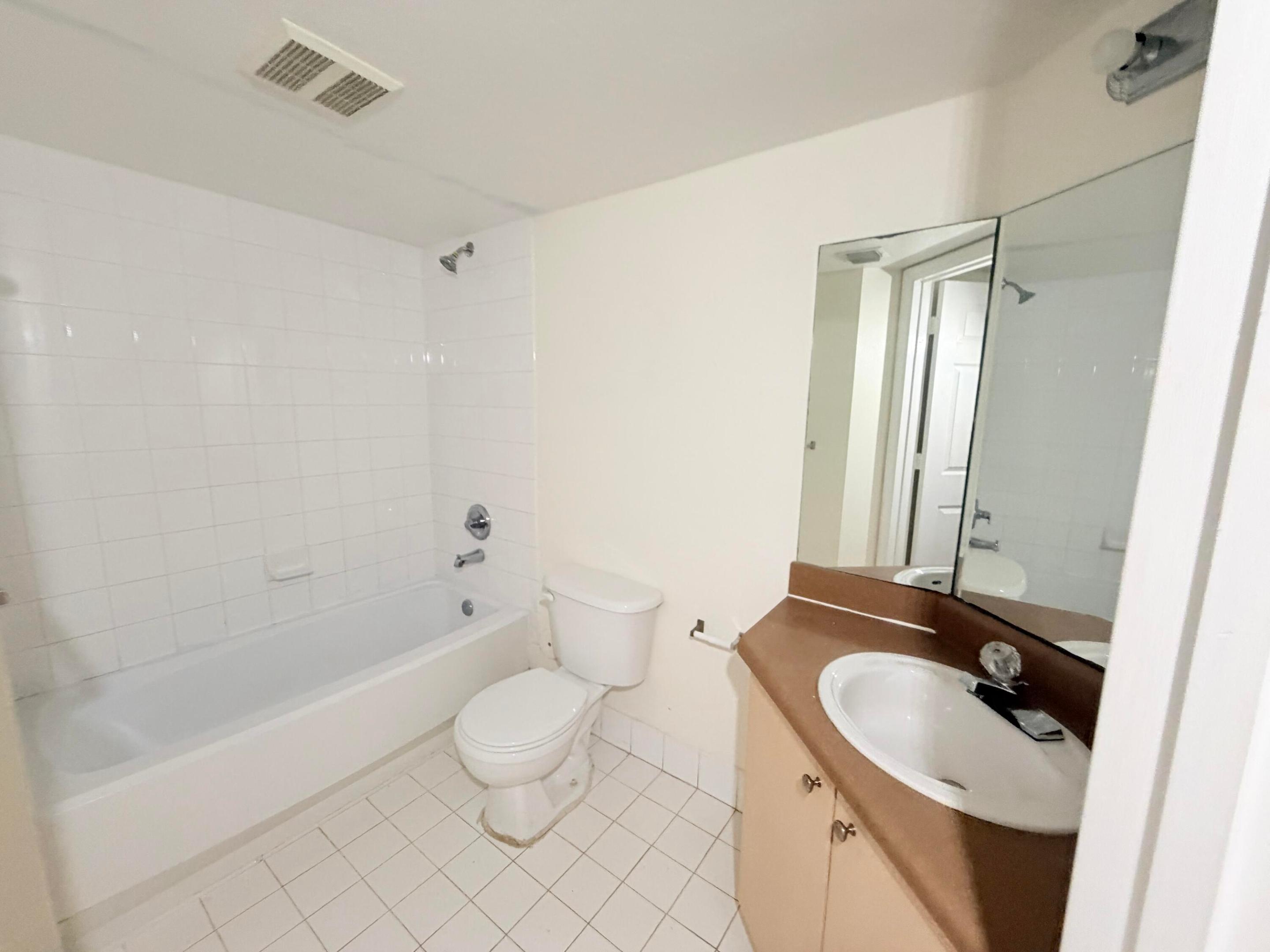 4131 San Marino Boulevard 108 Property Photo 6