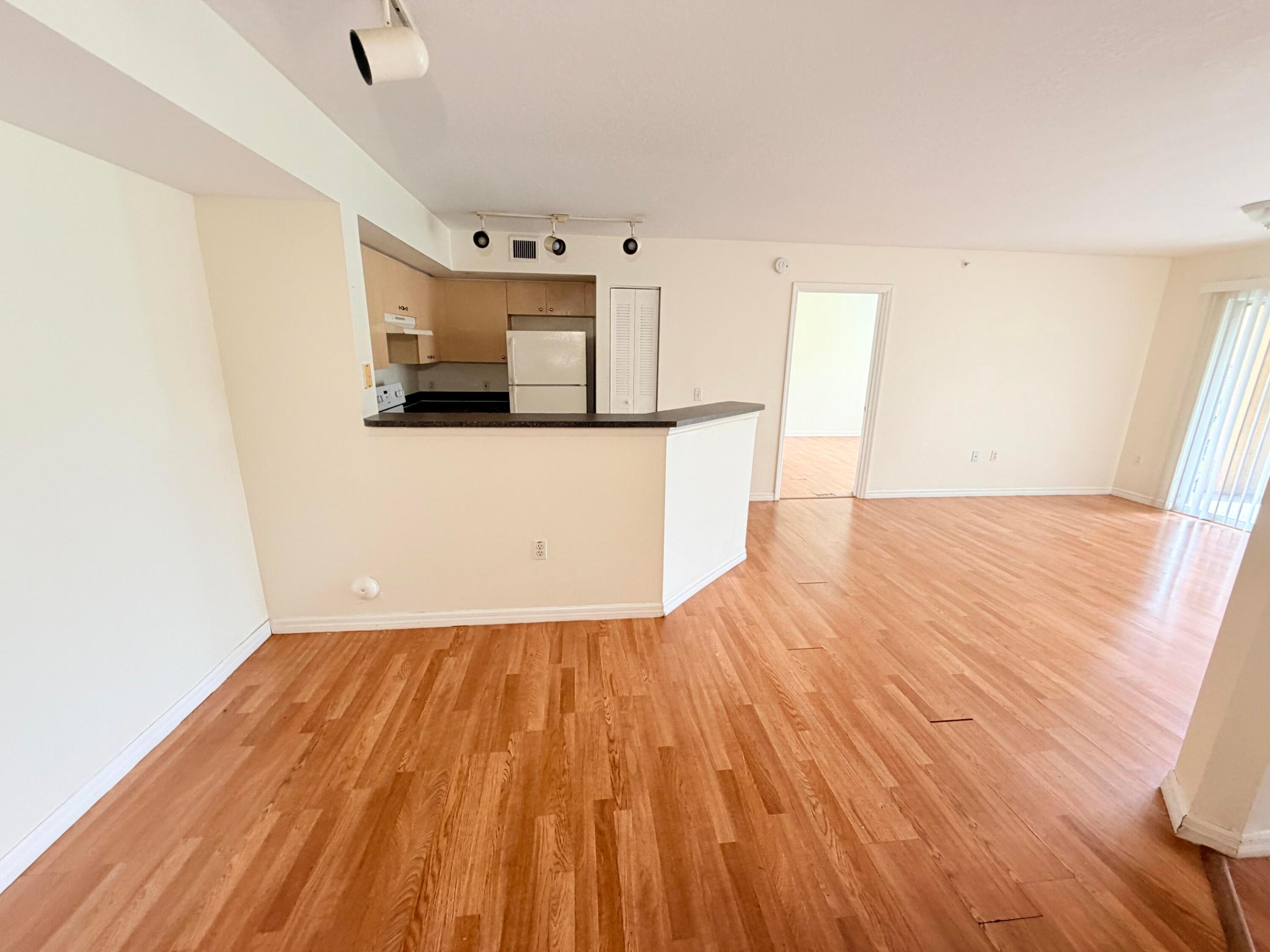4131 San Marino Boulevard 108 Property Photo 14