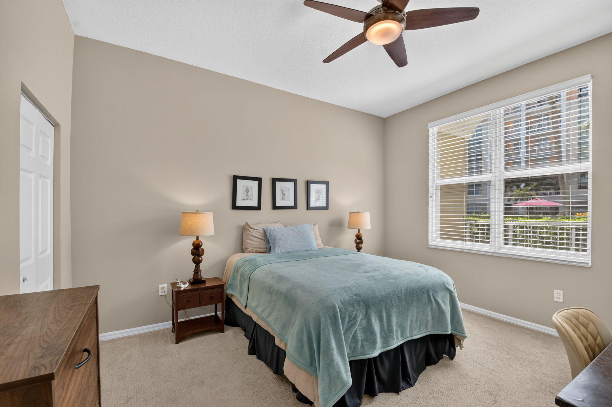806 E Windward Way 108 Property Photo 18