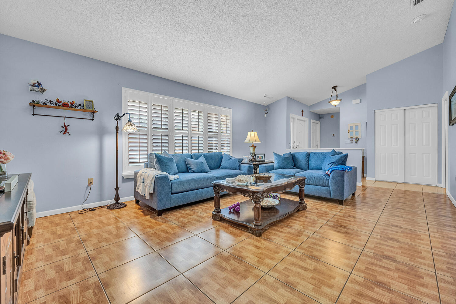 8026 Marshwood Lane Property Photo 14