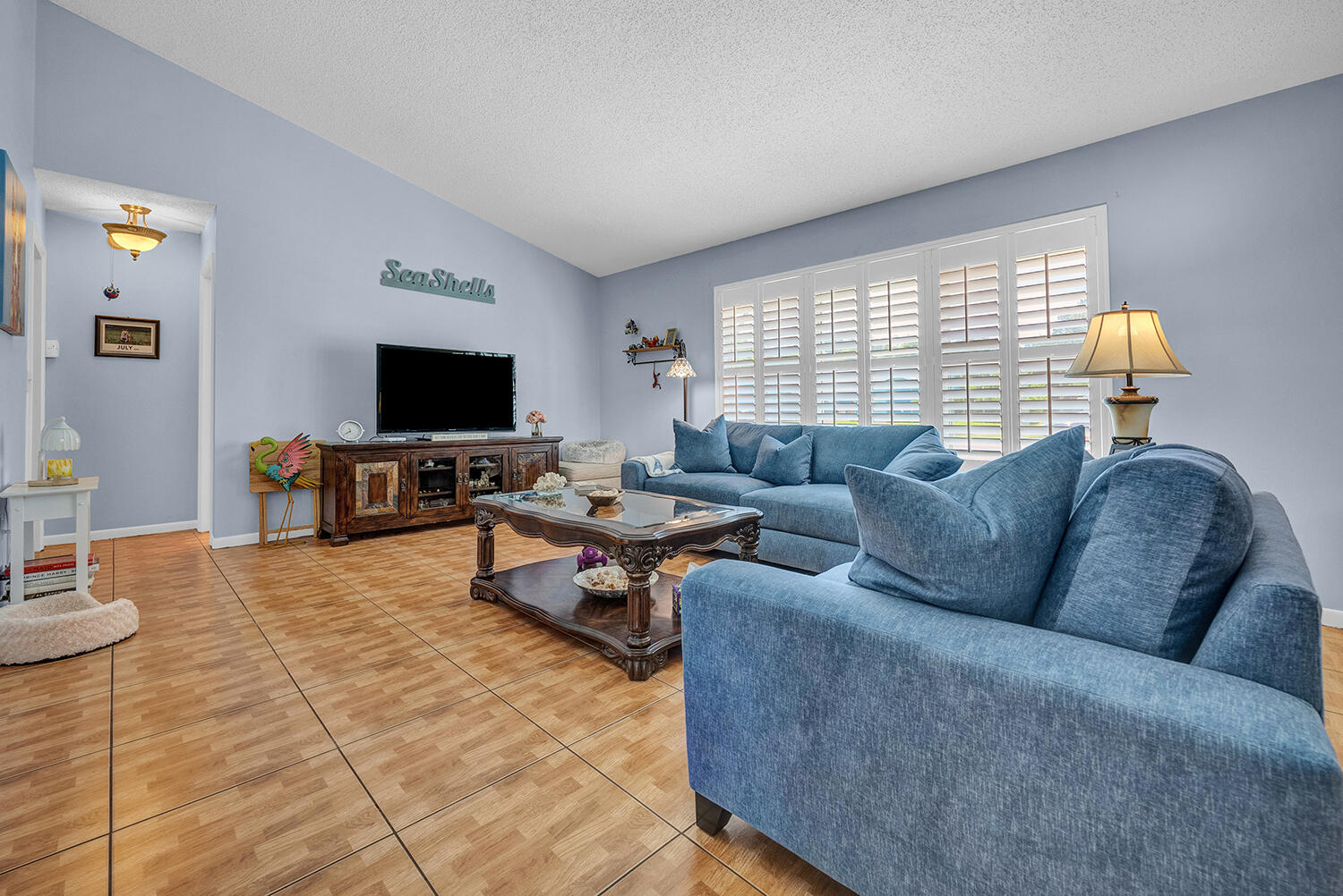 8026 Marshwood Lane Property Photo 15