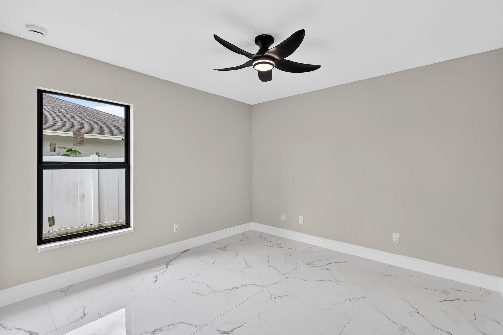 6447 Nw Fontana Street Property Photo 26