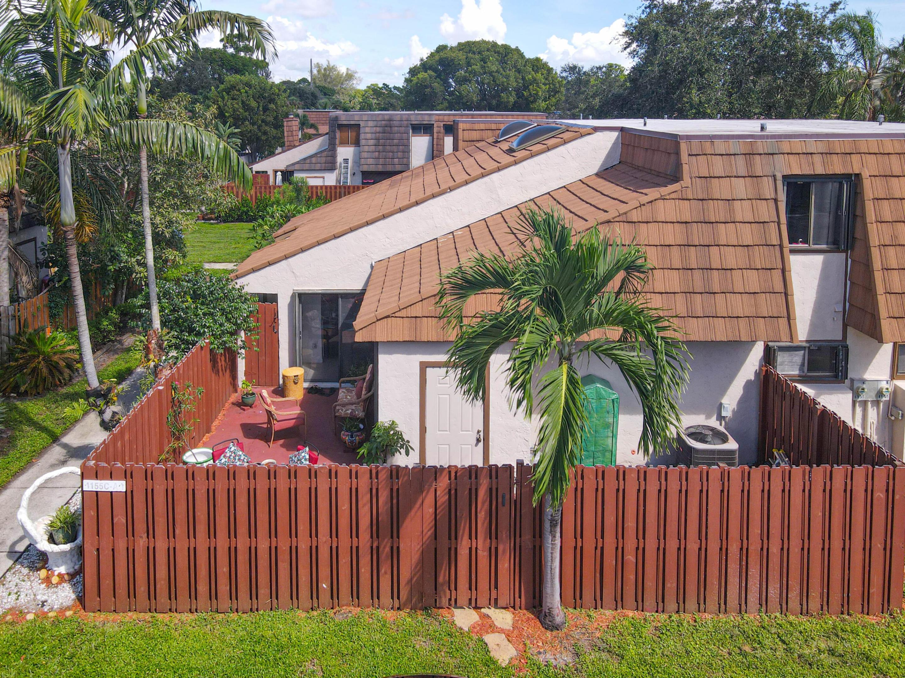 4155 Palm Bay Circle C Property Photo 1