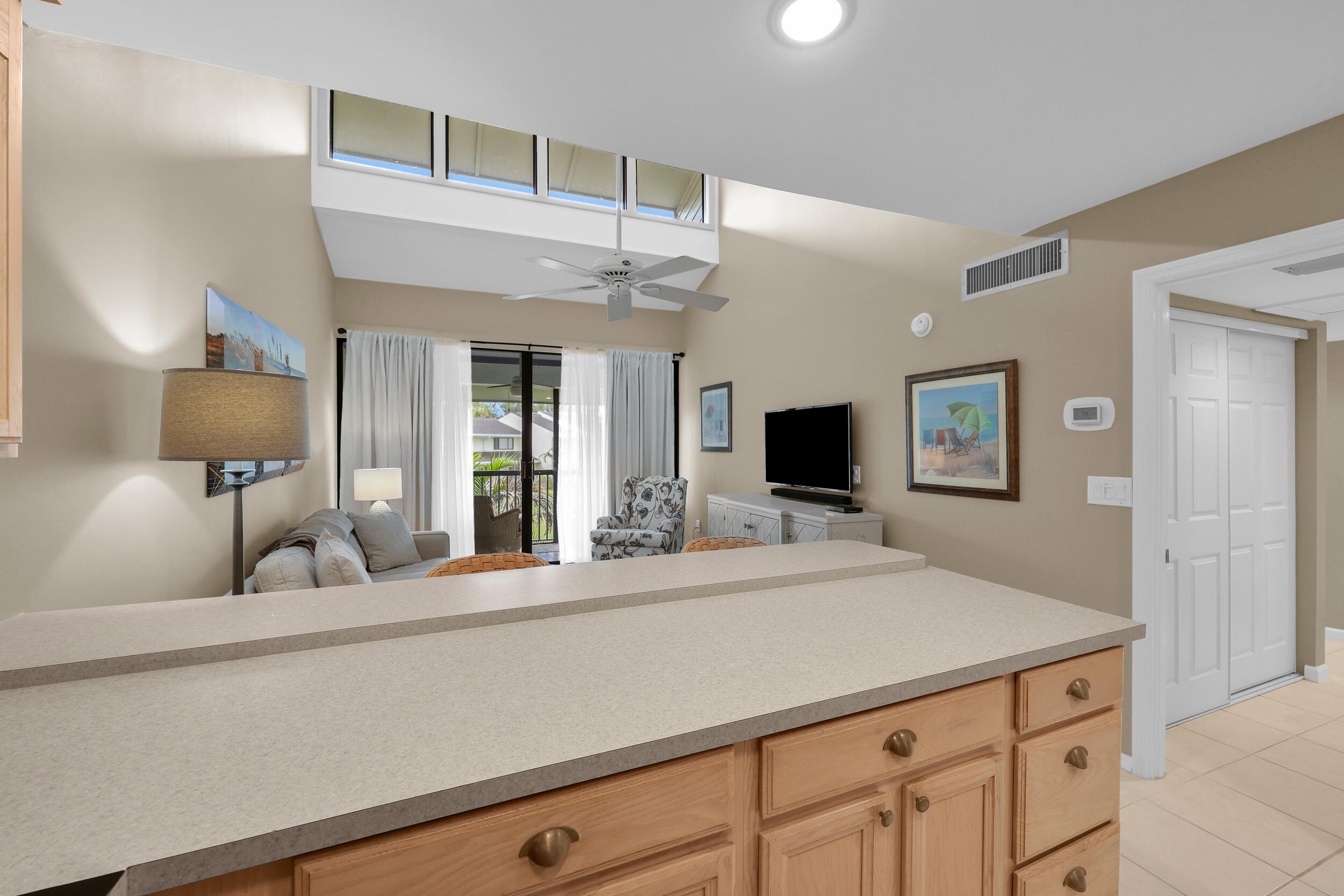 2400 S Ocean Drive 5625 Property Photo 5
