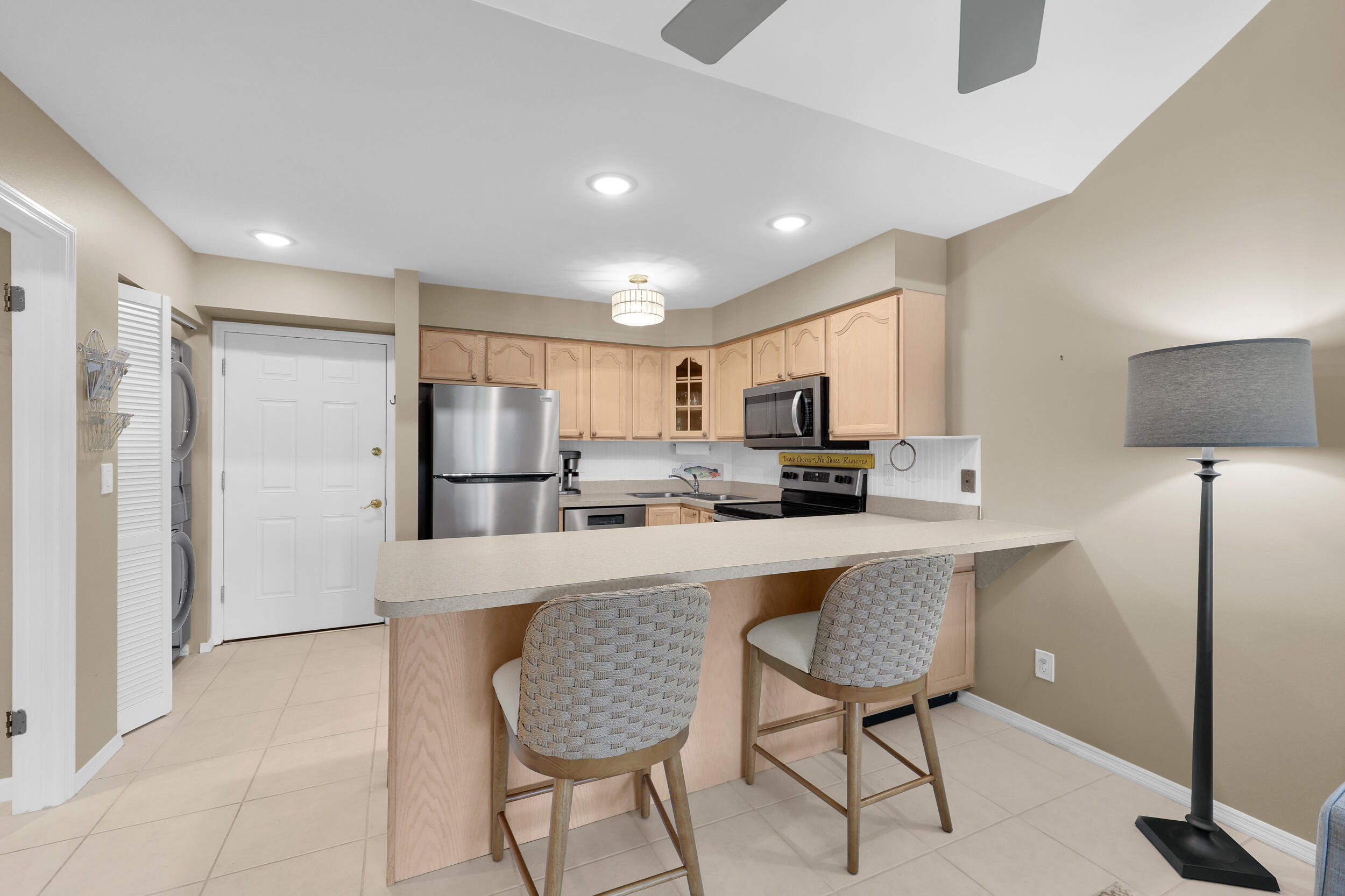 2400 S Ocean Drive 5625 Property Photo 6
