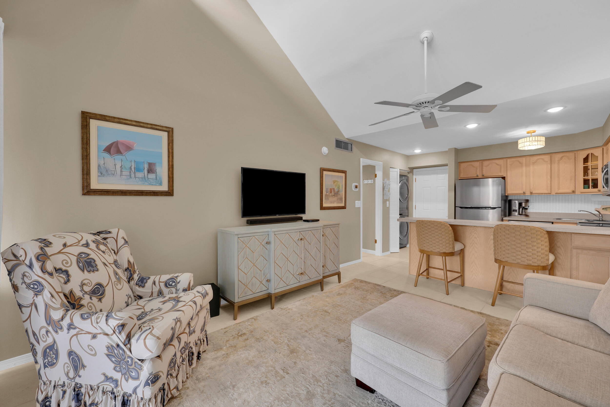 2400 S Ocean Drive 5625 Property Photo 10