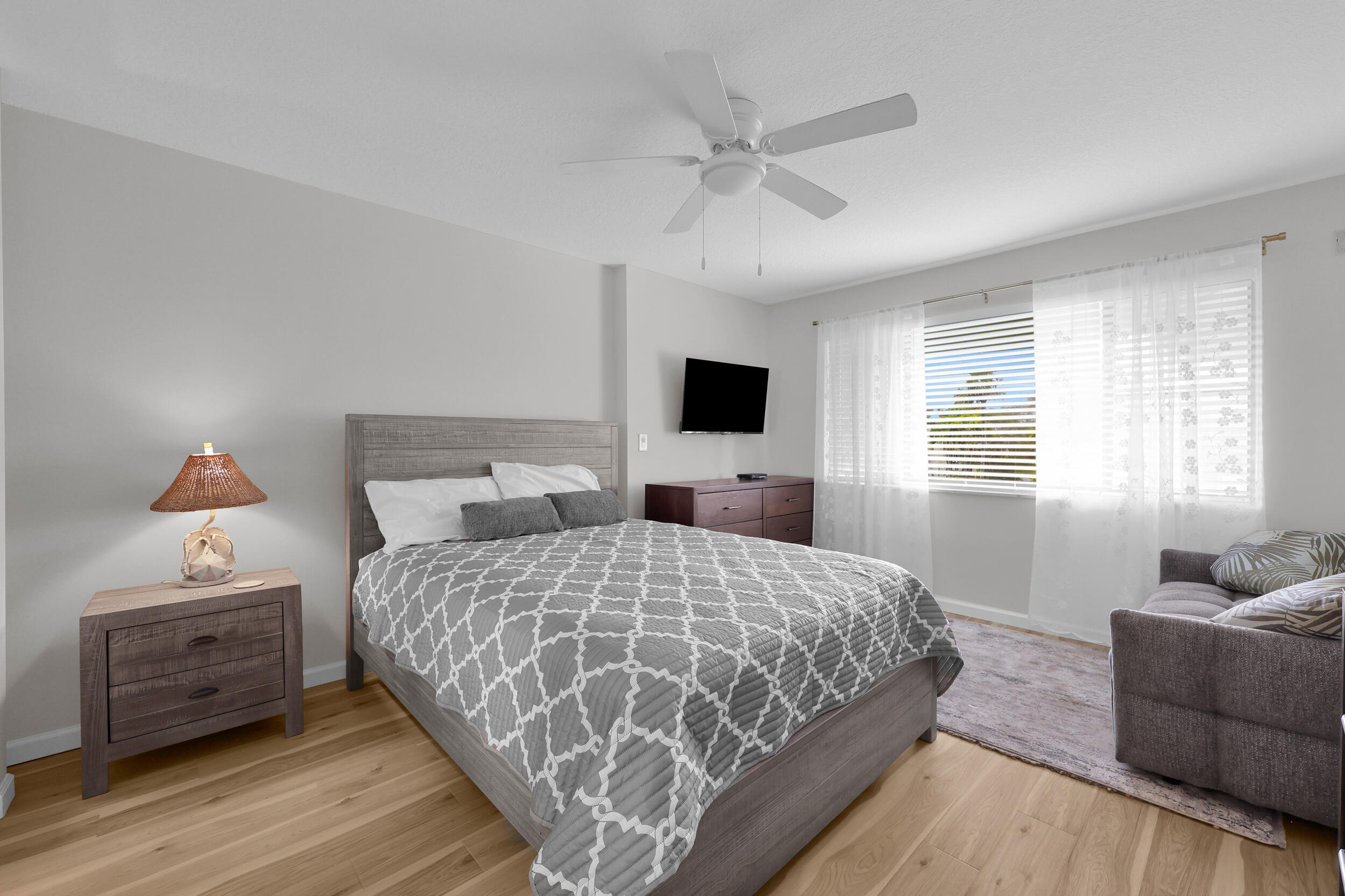 2400 S Ocean Drive 5625 Property Photo 12