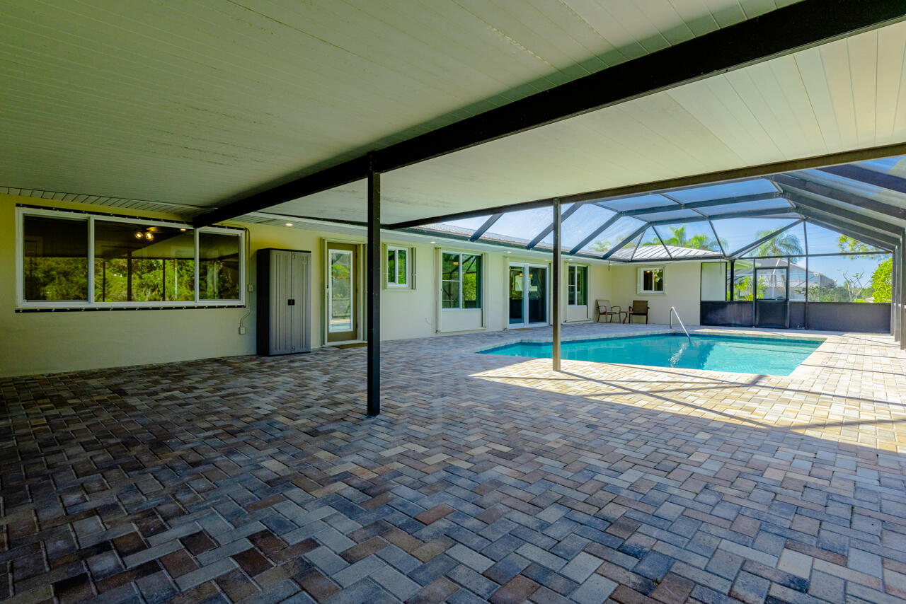 1425 Se Sunshine Avenue Property Photo 28