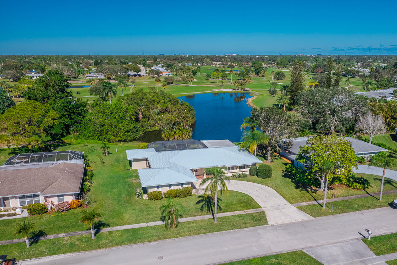 1425 Se Sunshine Avenue Property Photo 36