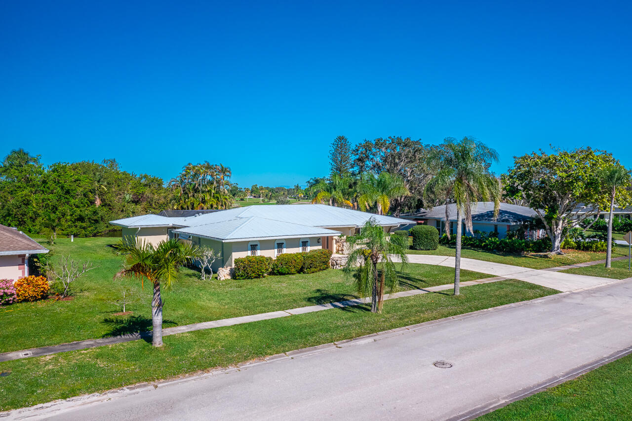 1425 Se Sunshine Avenue Property Photo 40