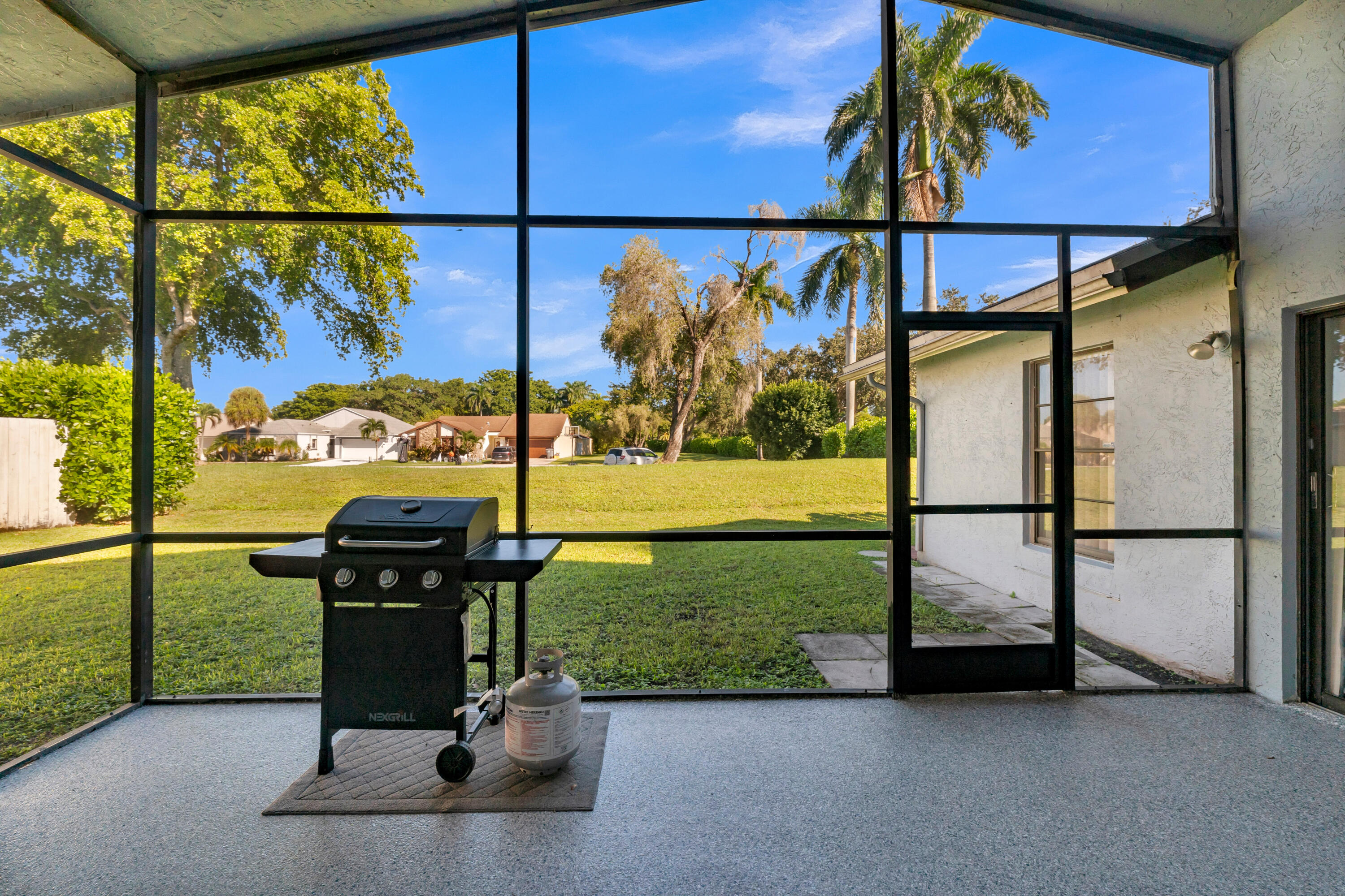 11391 Whisper Sound Drive Property Photo 28