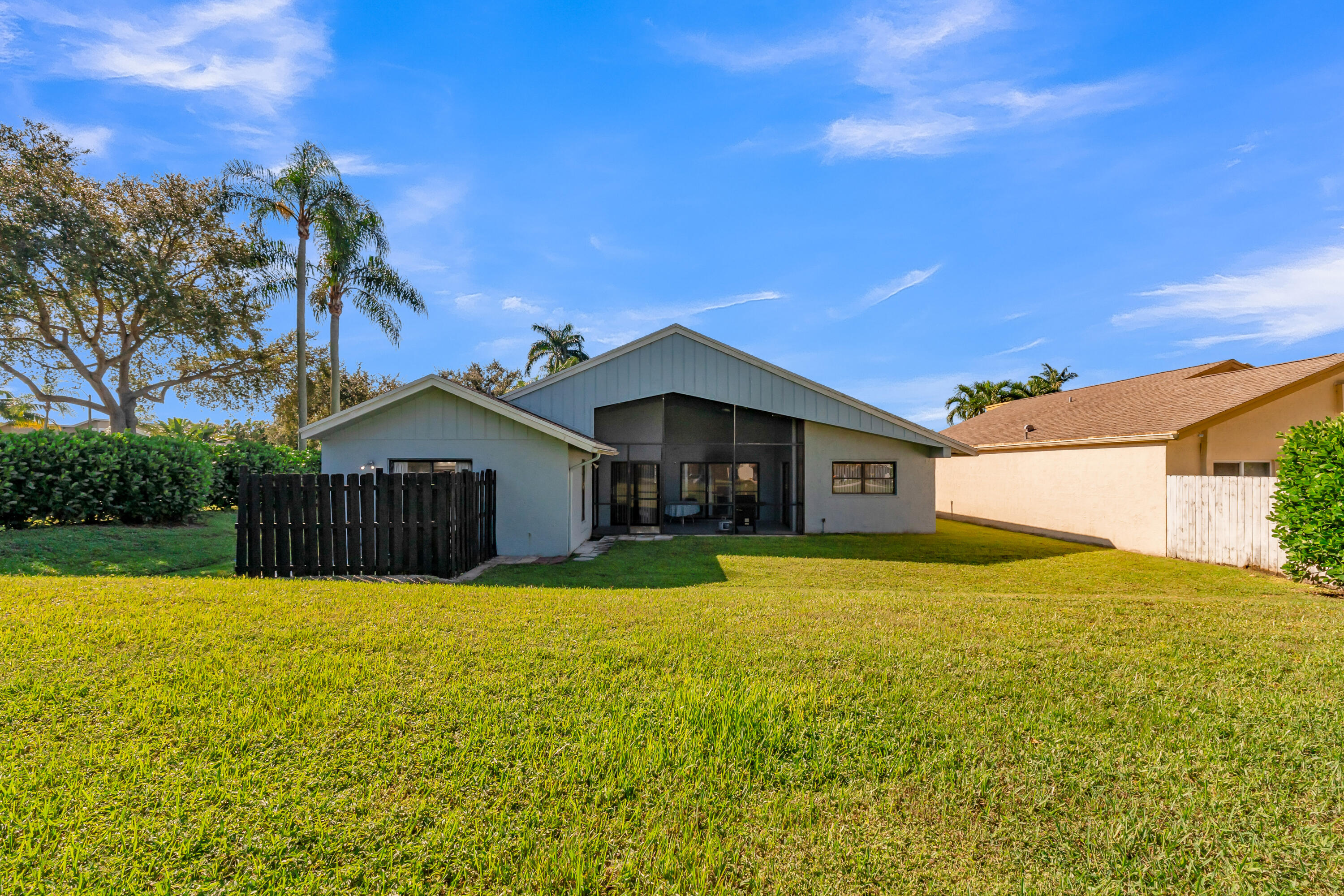 11391 Whisper Sound Drive Property Photo 29