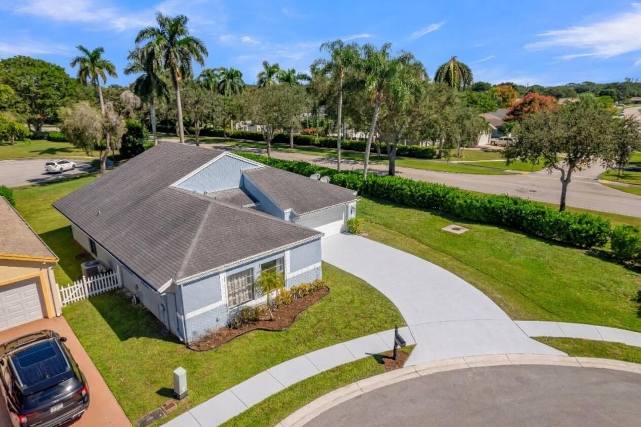 11391 Whisper Sound Drive Property Photo 31