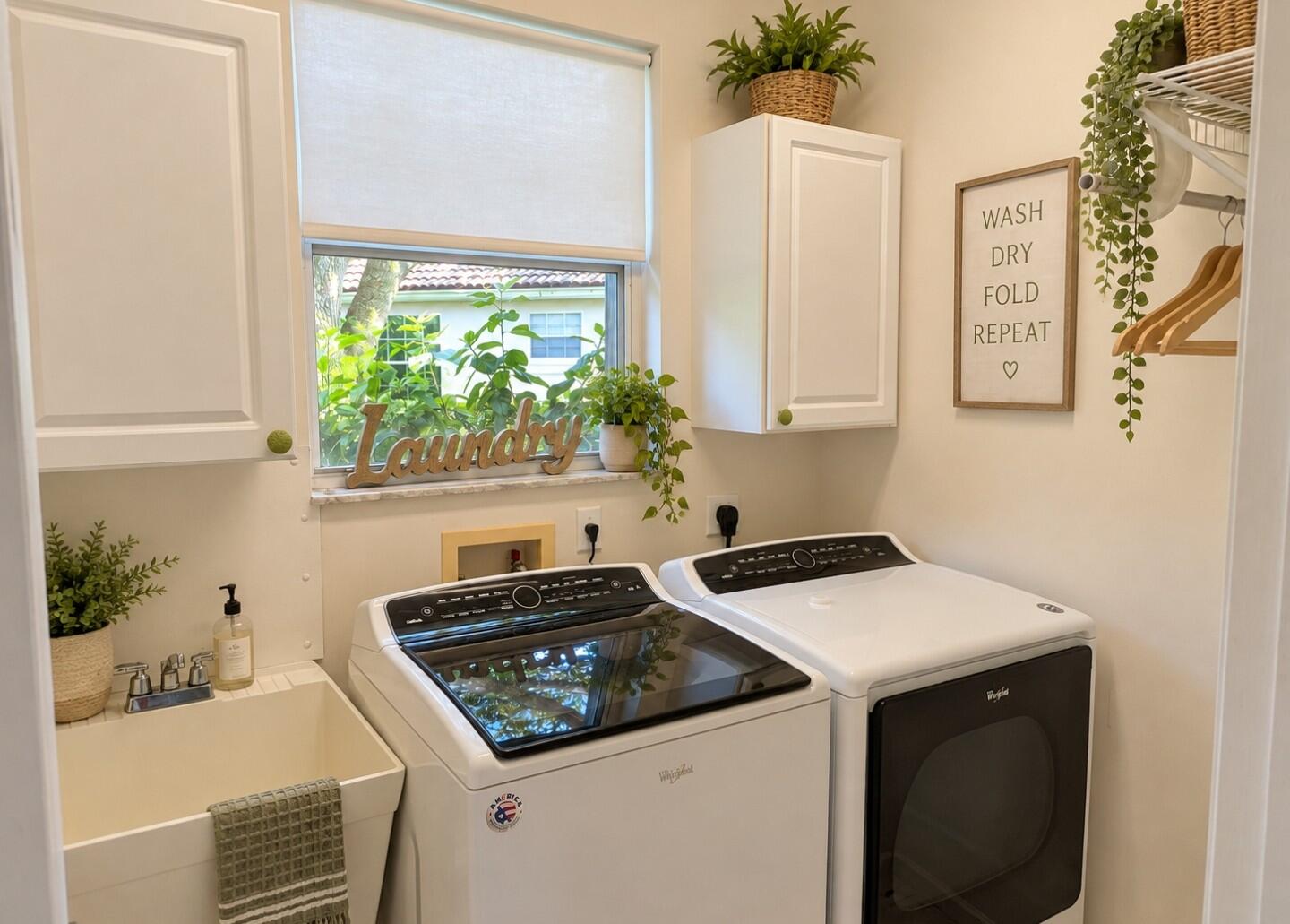 5410 25th Place Property Photo 6