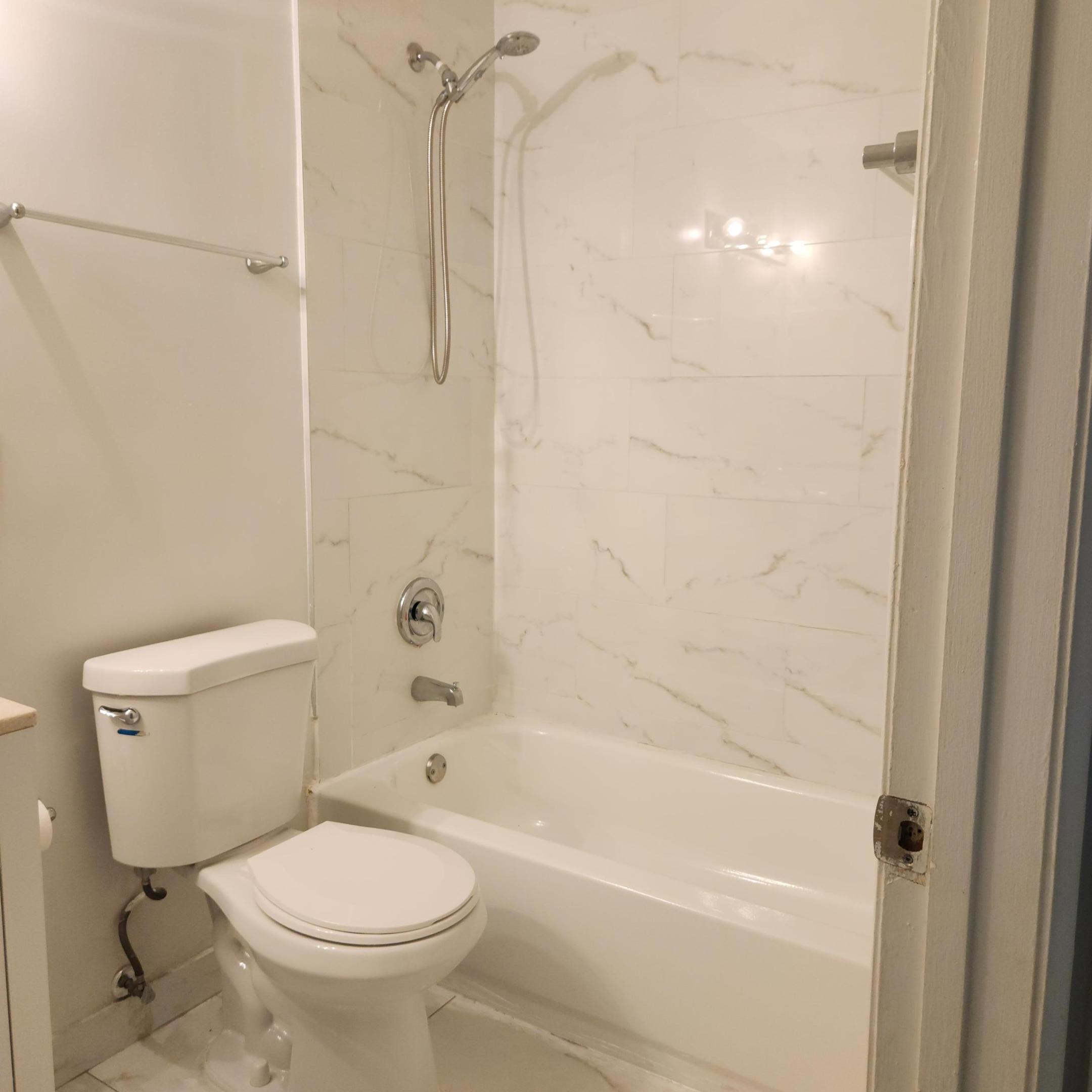 1227 Sw 46th Avenue 305 Property Photo 10
