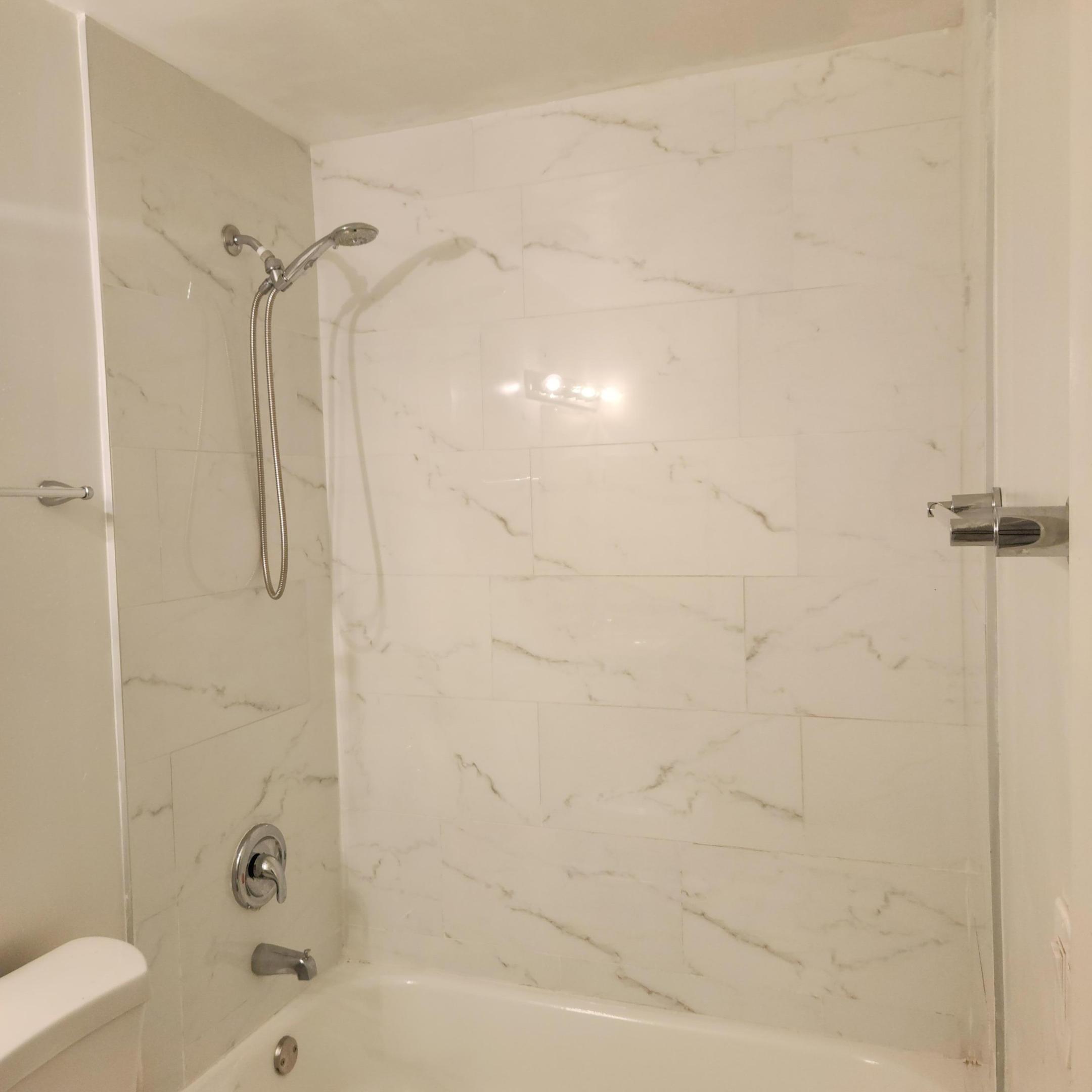 1227 Sw 46th Avenue 305 Property Photo 11