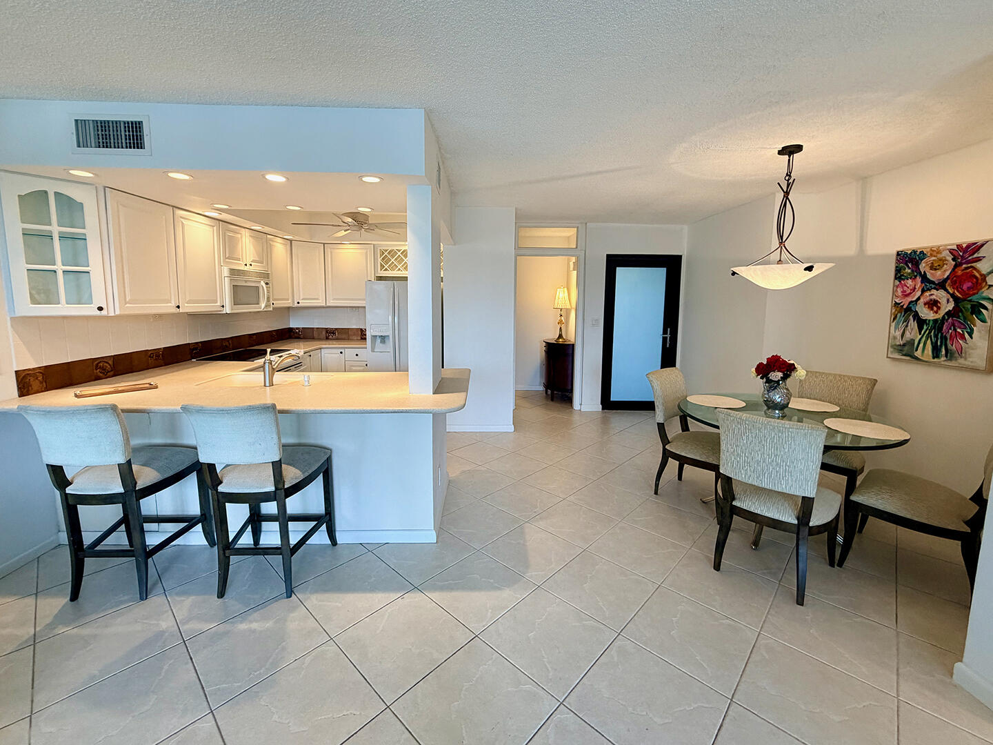 1595 S Ocean Lane 182 Property Photo 9