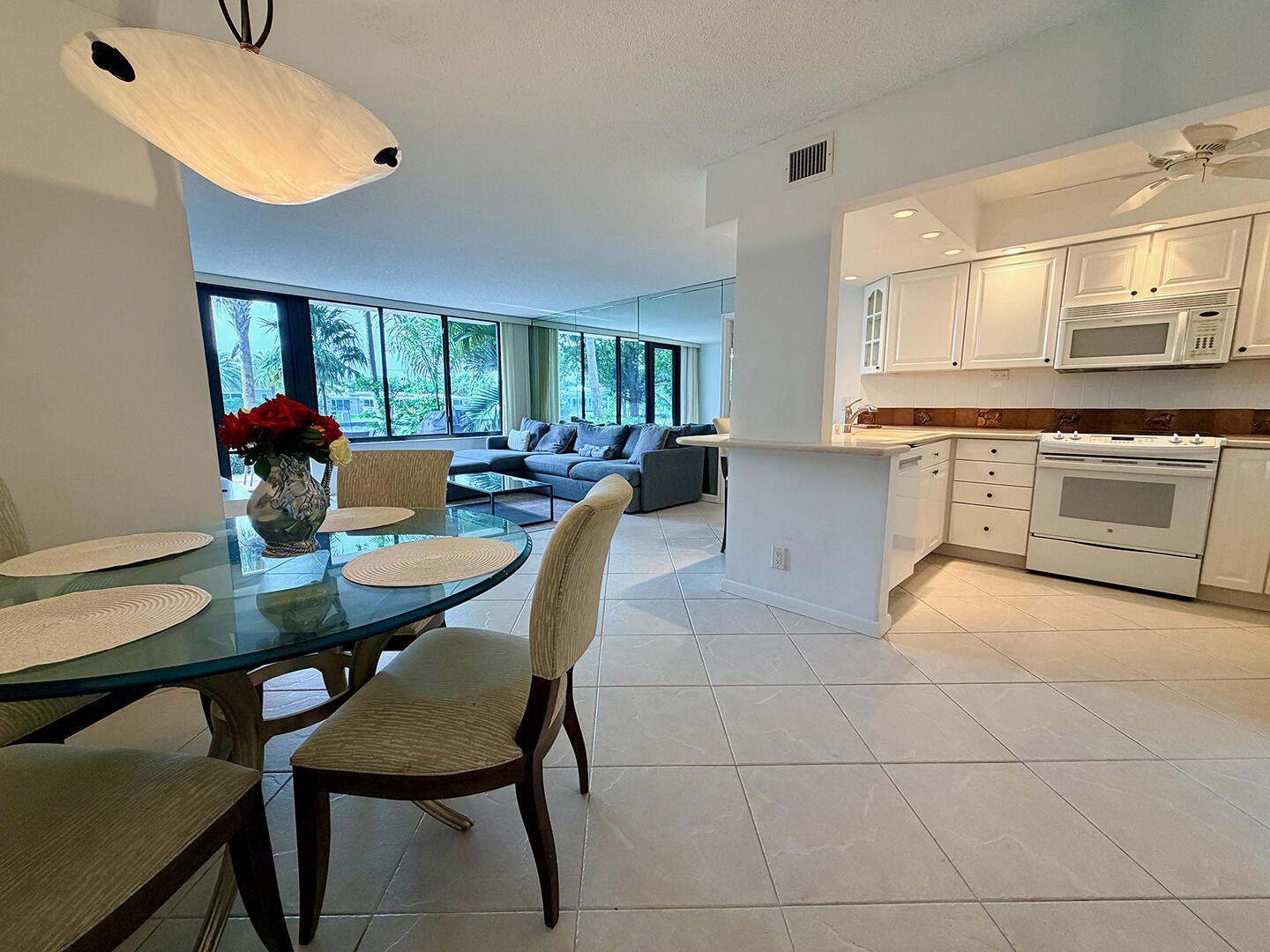 1595 S Ocean Lane 182 Property Photo 12