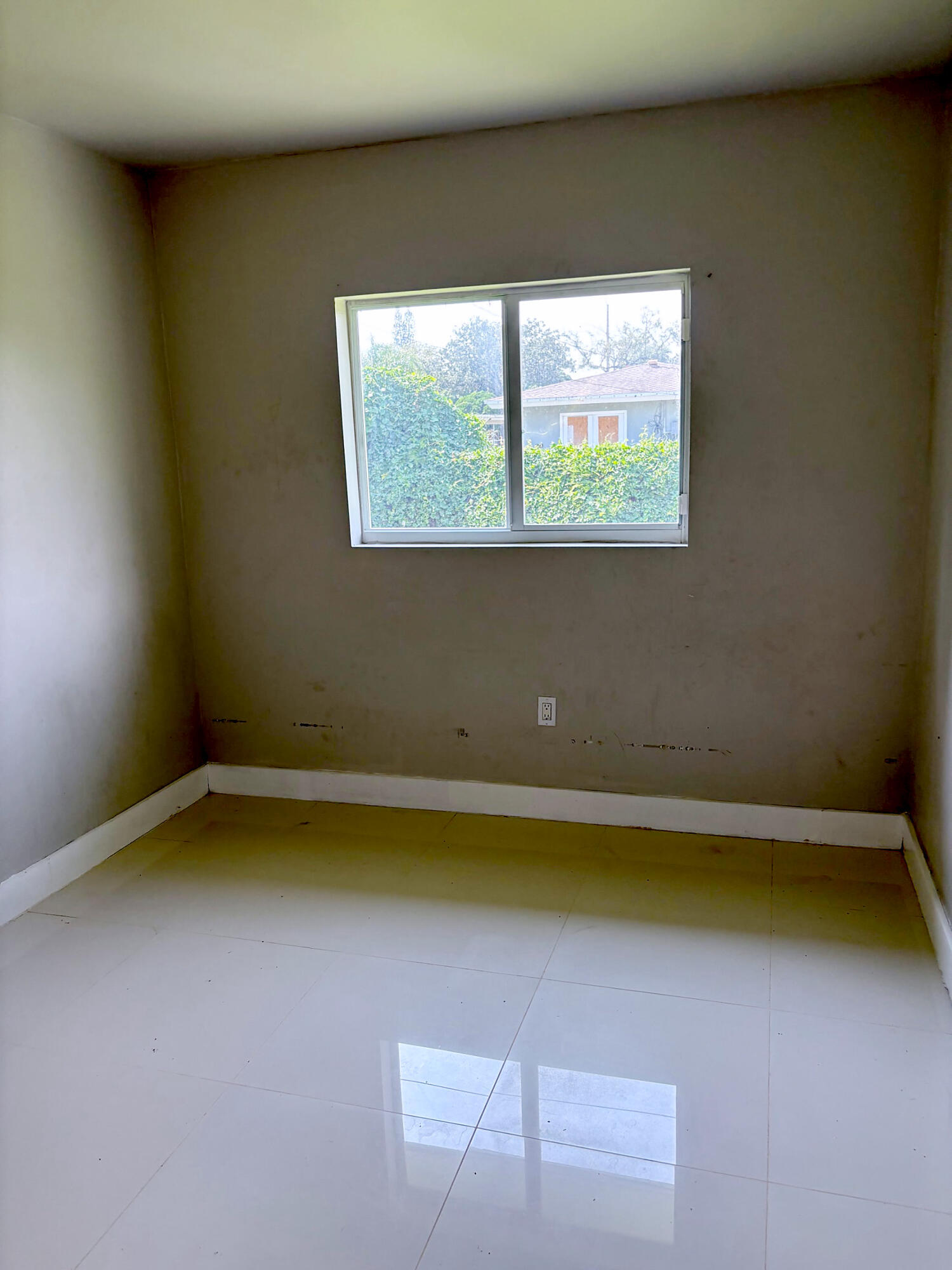 1521 Nw 8th Avenue Property Photo 10