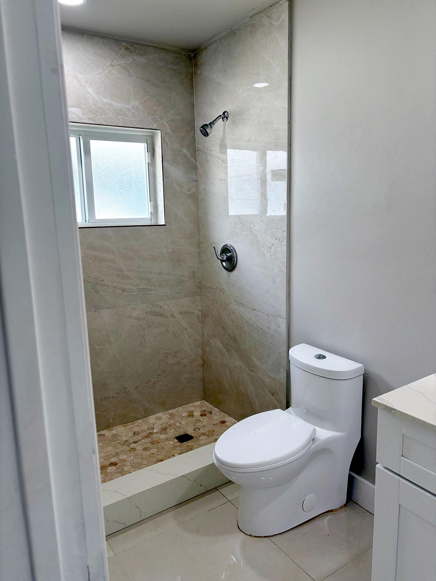 1521 Nw 8th Avenue Property Photo 16
