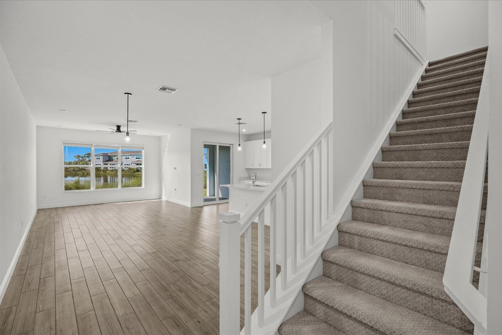 3566 Nw Solange Court Property Photo 4