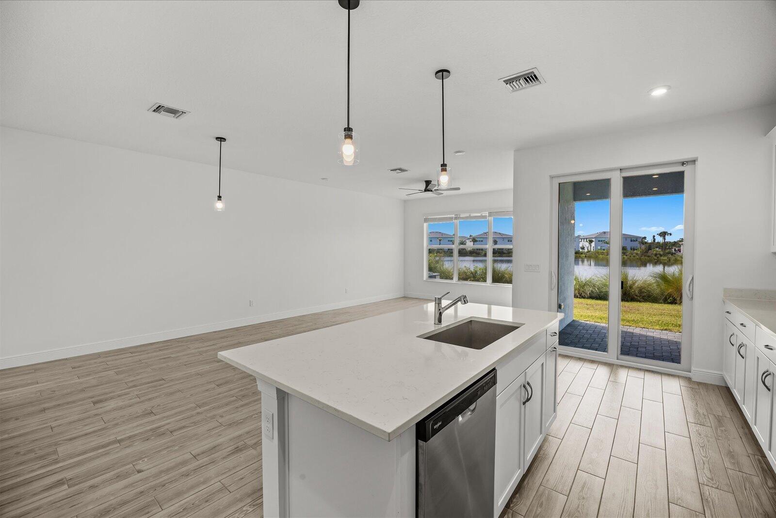 3566 Nw Solange Court Property Photo 12