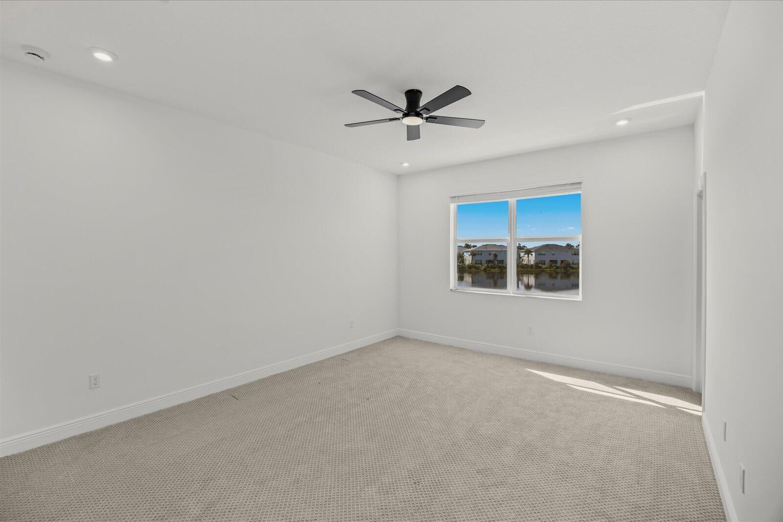 3566 Nw Solange Court Property Photo 15